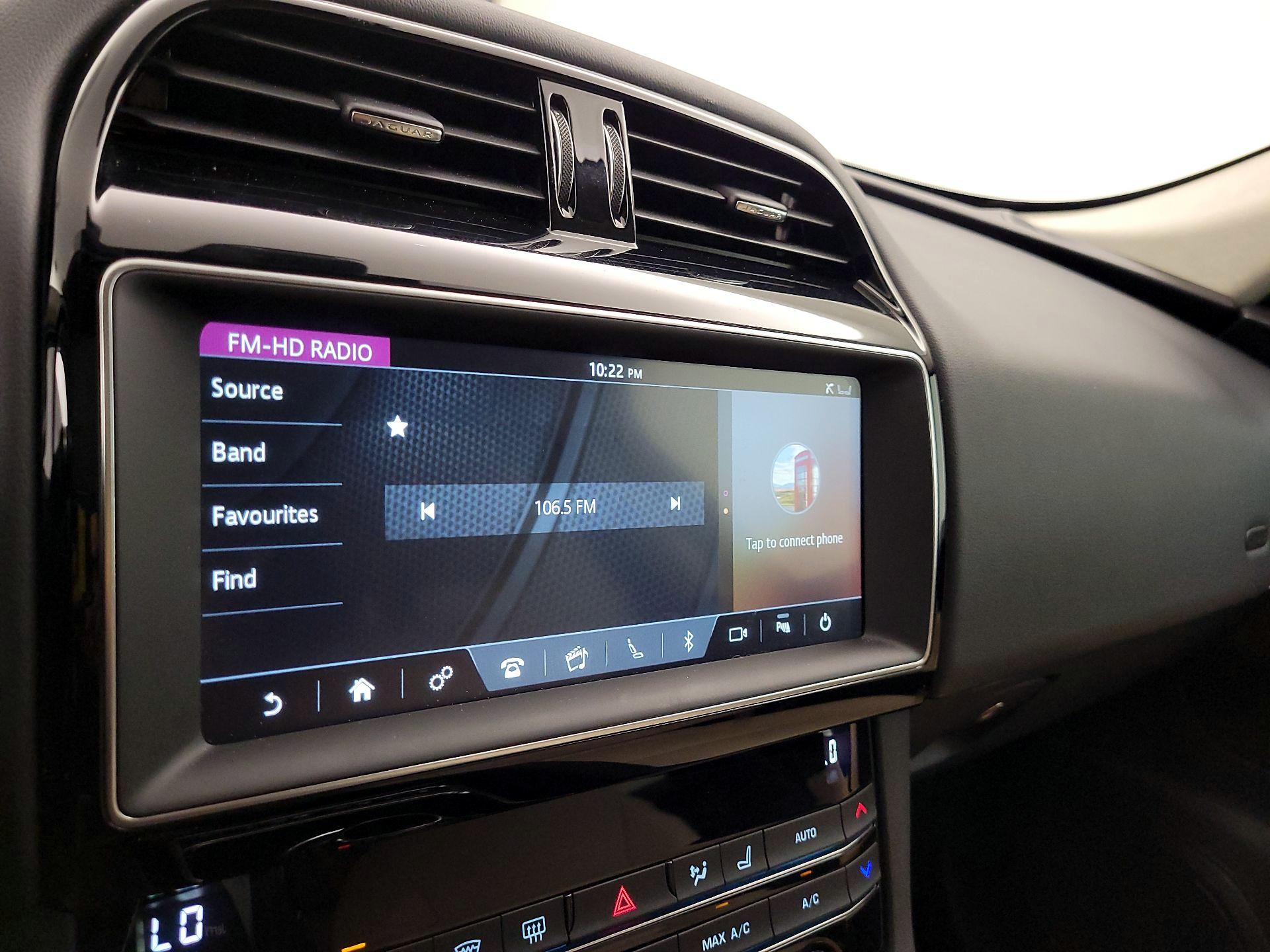 Thumbnail: 2020 Jaguar F-Pace - 14