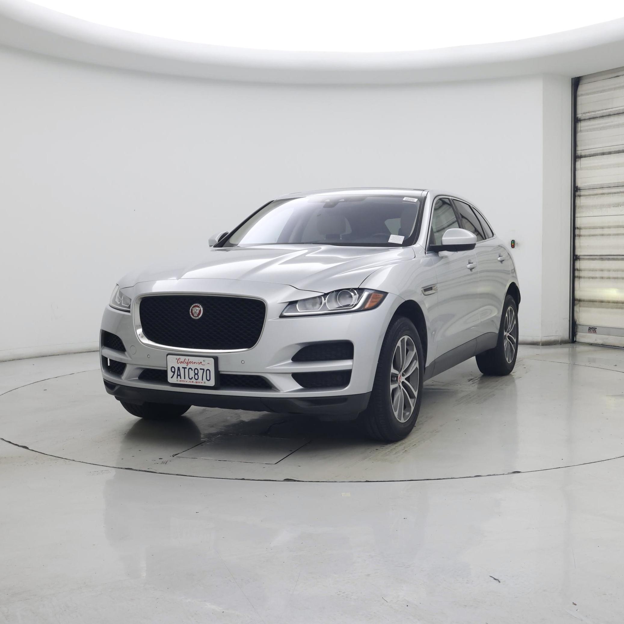 Thumbnail: 2020 Jaguar F-Pace - 4