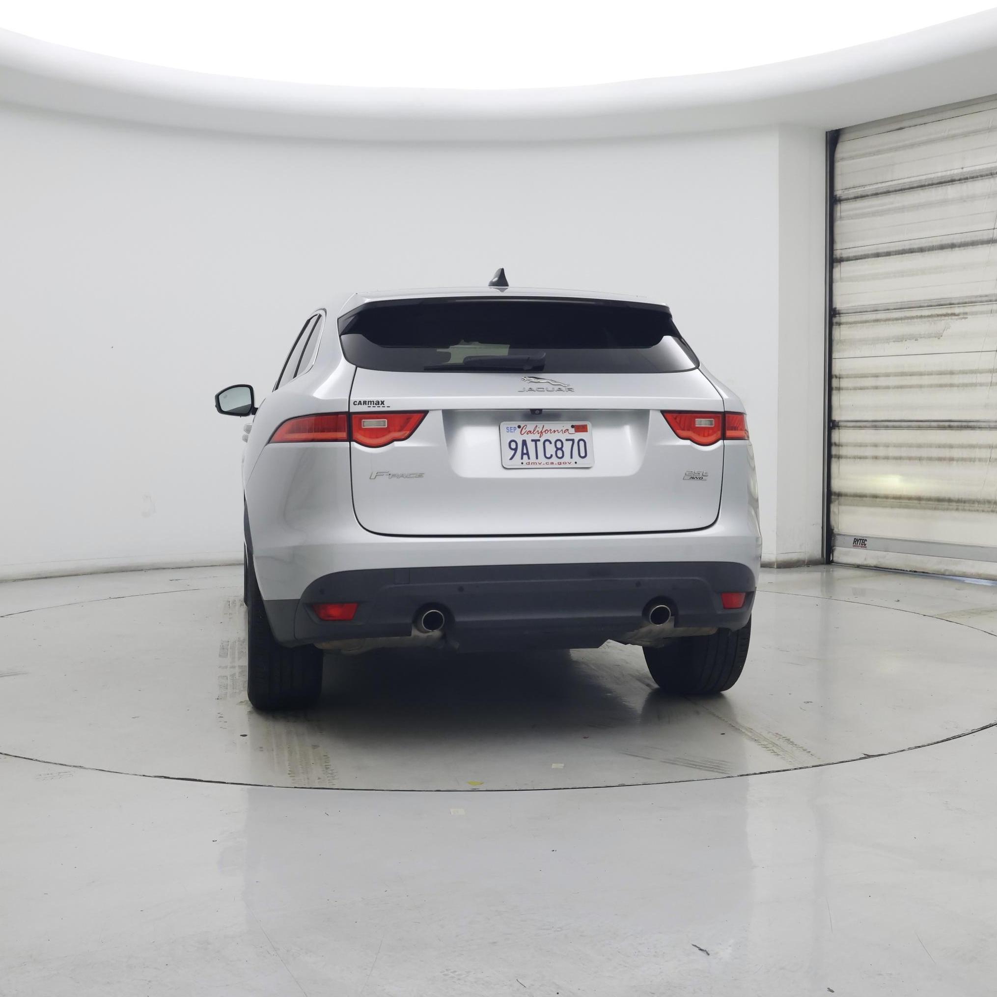 Thumbnail: 2020 Jaguar F-Pace - 6