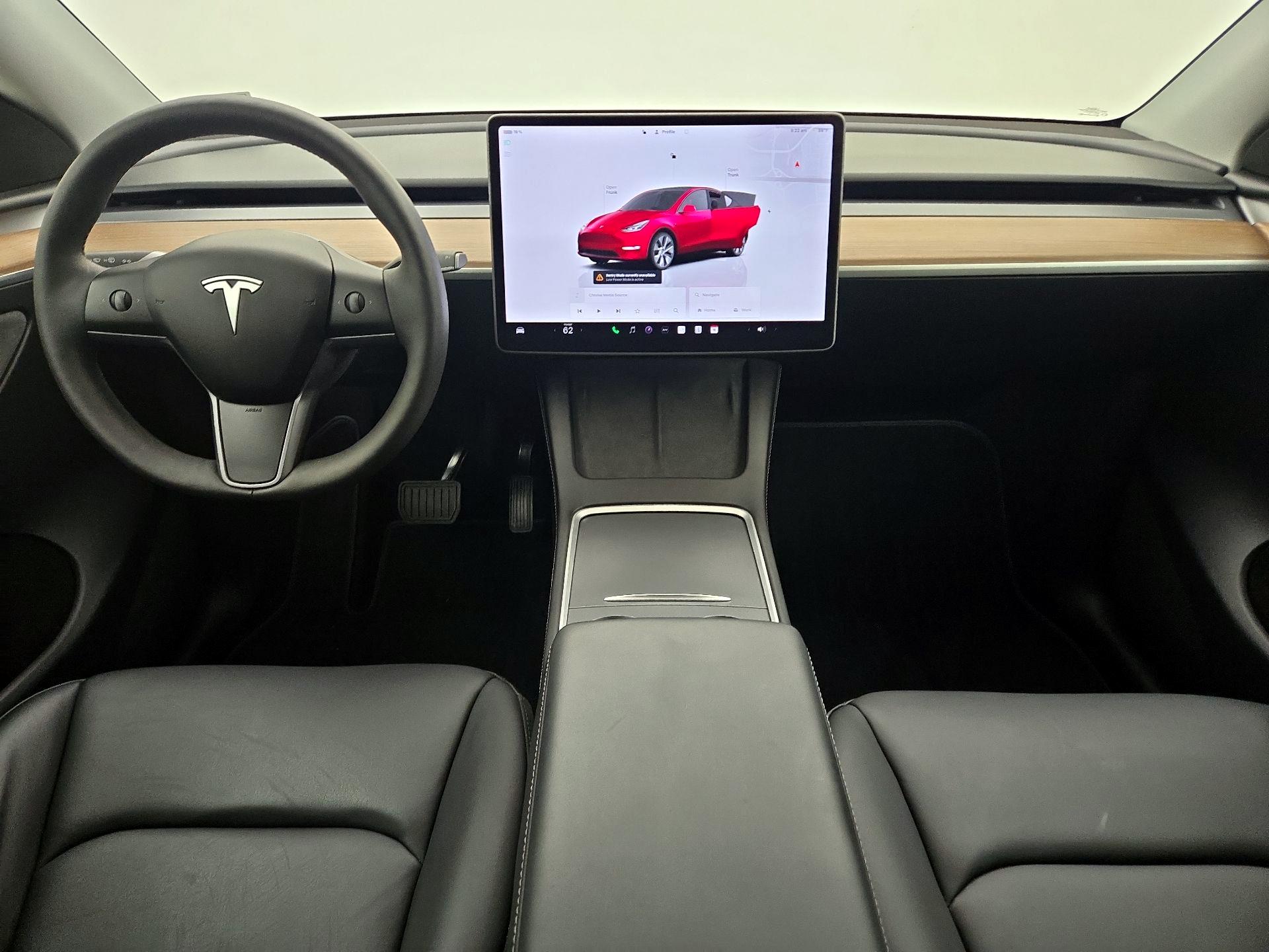 Thumbnail: 2024 Tesla Model Y - 9