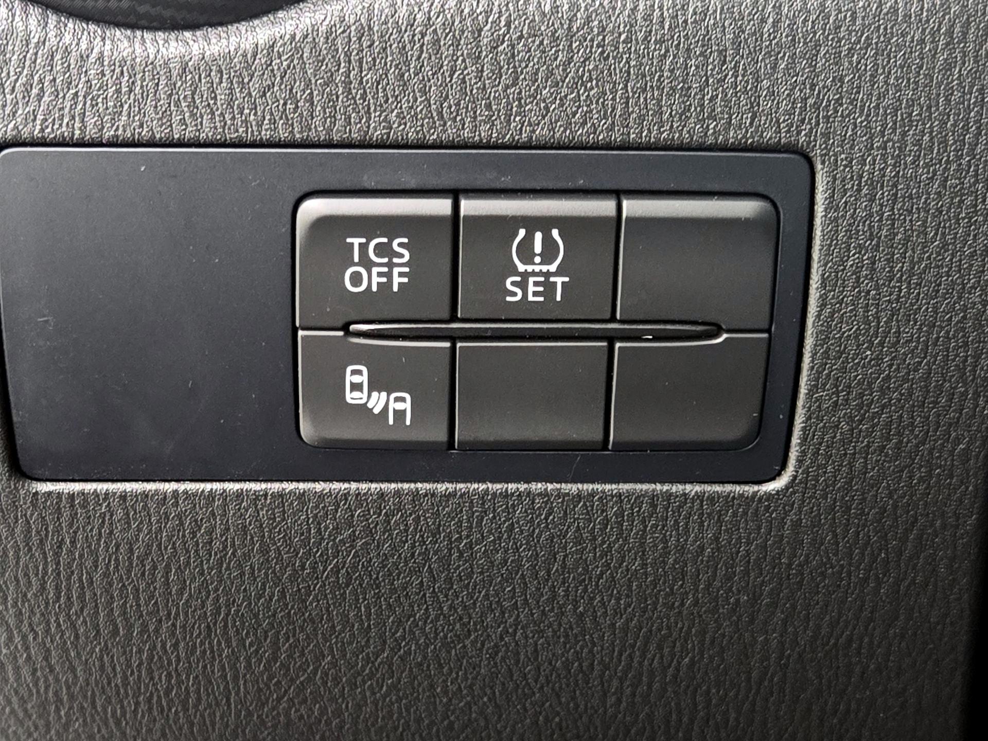 Thumbnail: 2017 Mazda CX-3 - 13