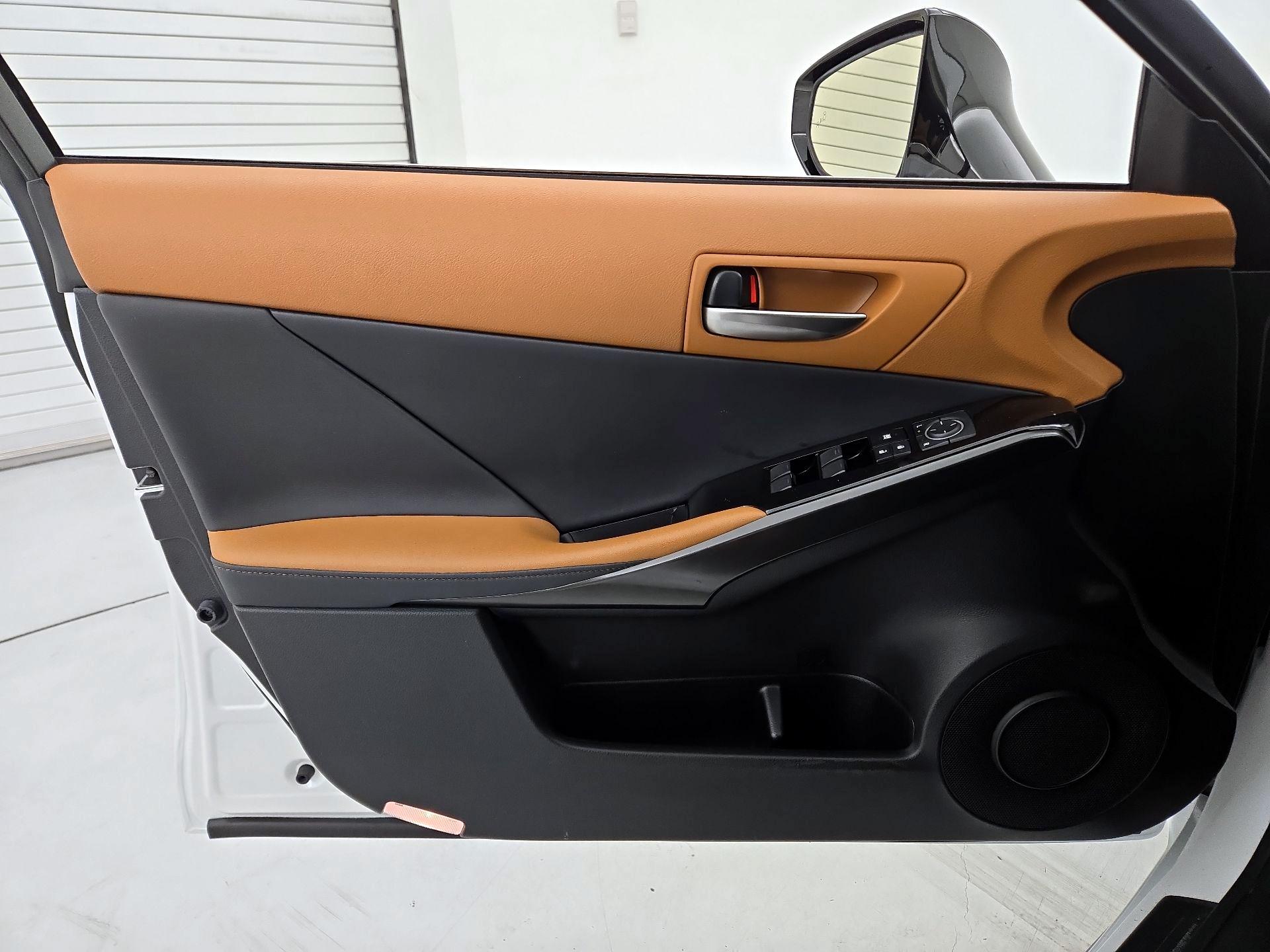 Thumbnail: 2021 Lexus IS - 12