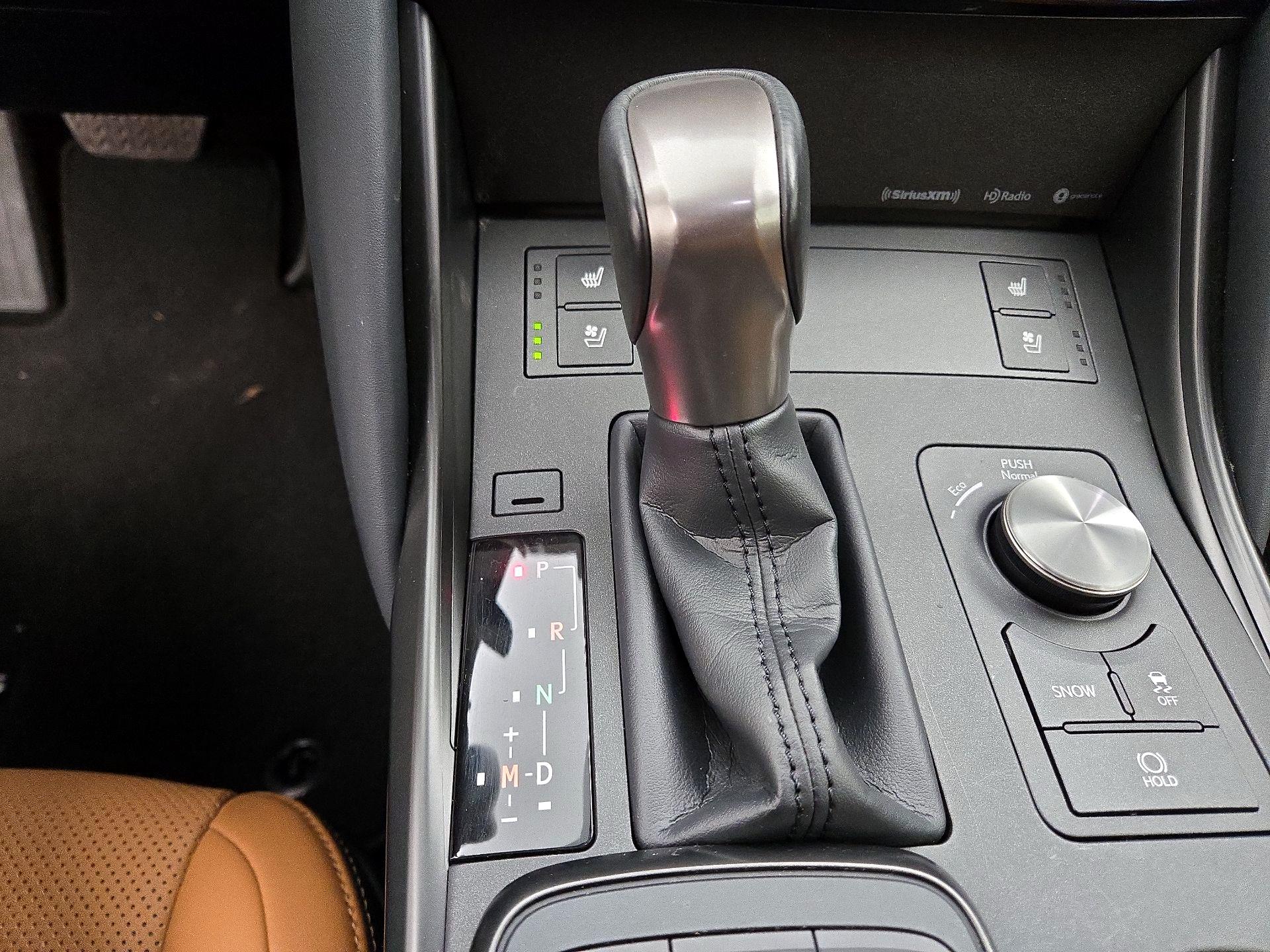 Thumbnail: 2021 Lexus IS - 17