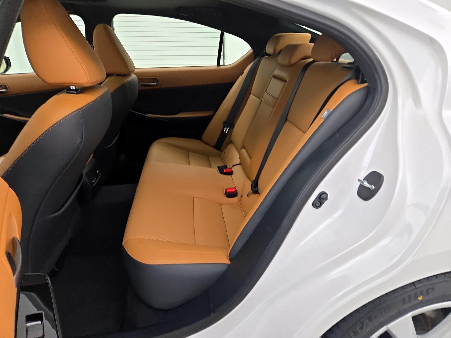 Thumbnail: 2021 Lexus IS - 20