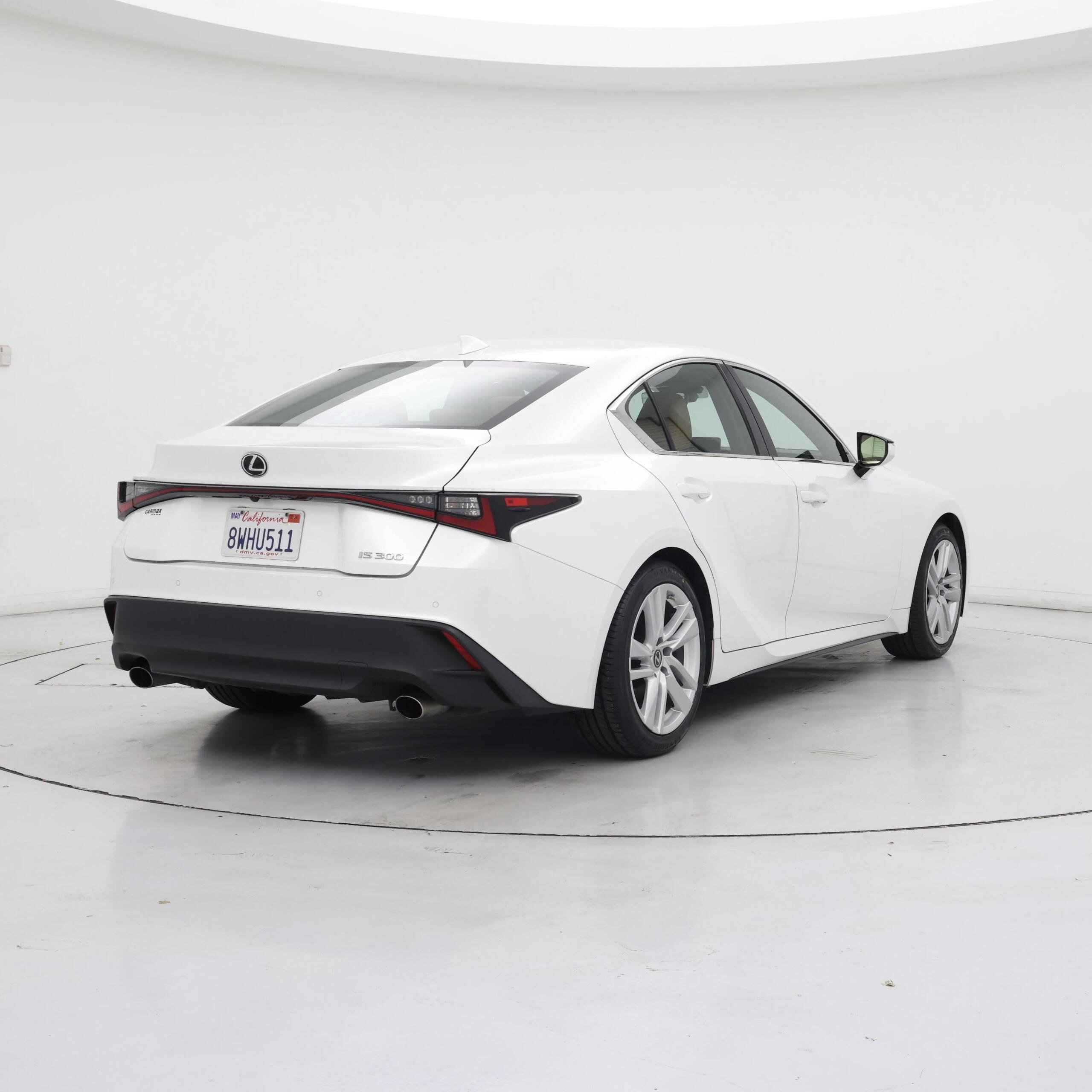 Thumbnail: 2021 Lexus IS - 8