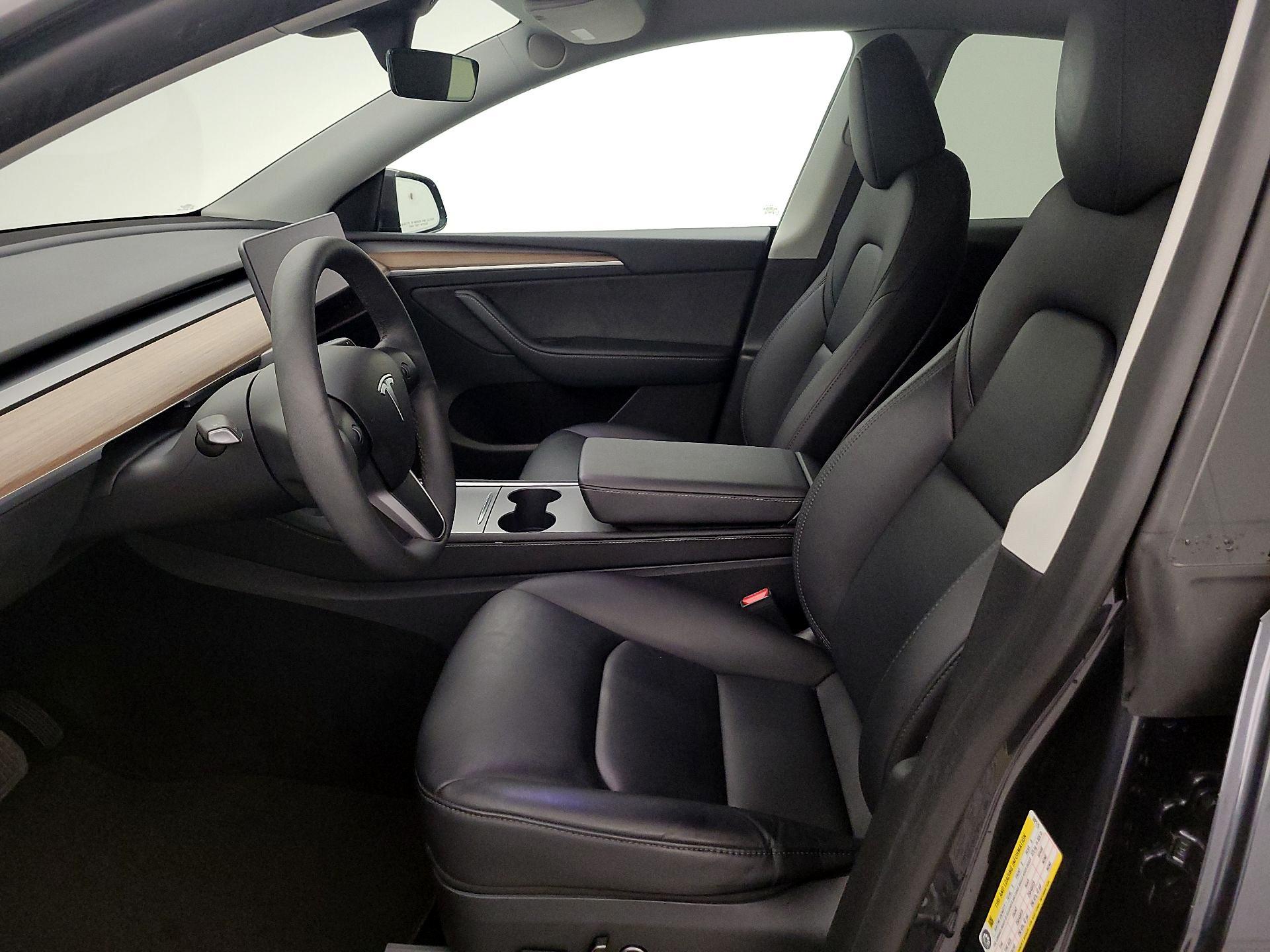 Thumbnail: 2024 Tesla Model Y - 11