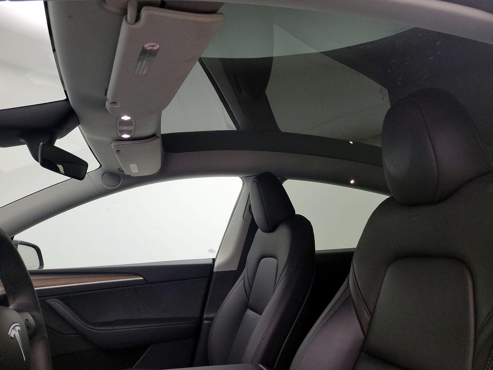 Thumbnail: 2024 Tesla Model Y - 18