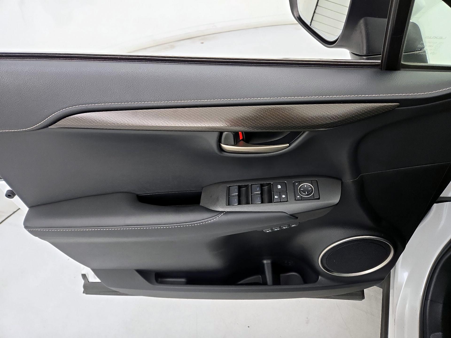 Thumbnail: 2016 Lexus NX - 12