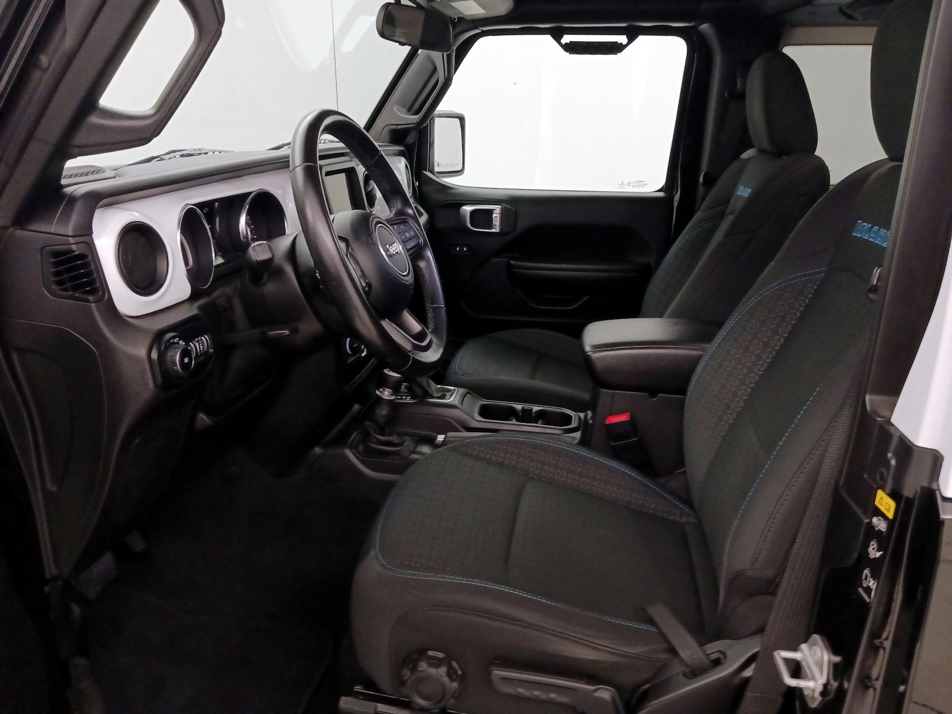 Thumbnail: 2021 Jeep Wrangler - 11