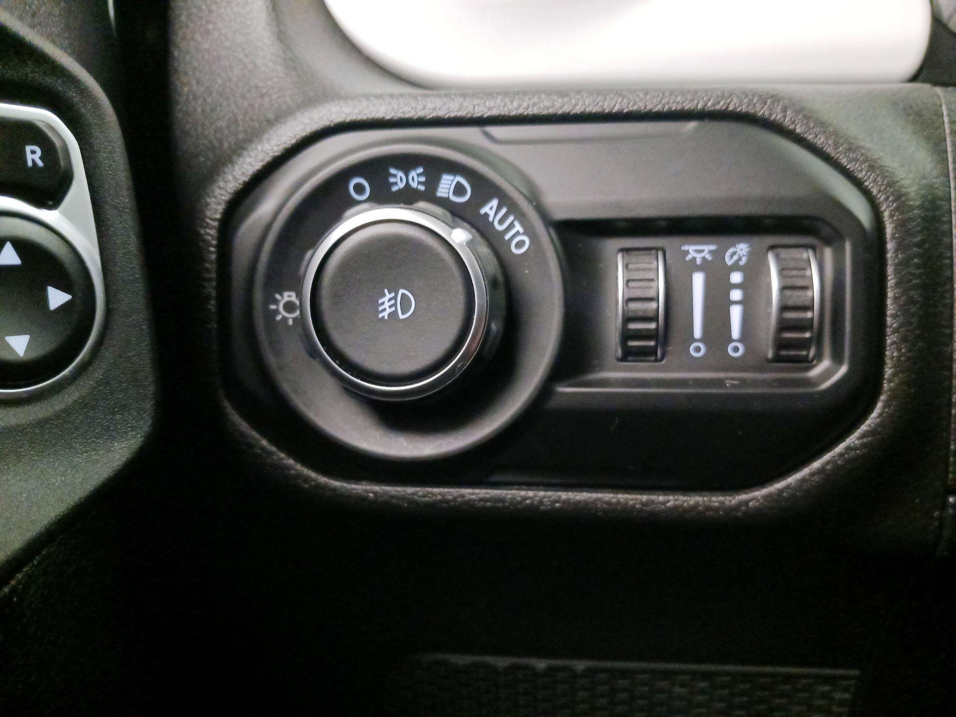 Thumbnail: 2021 Jeep Wrangler - 13