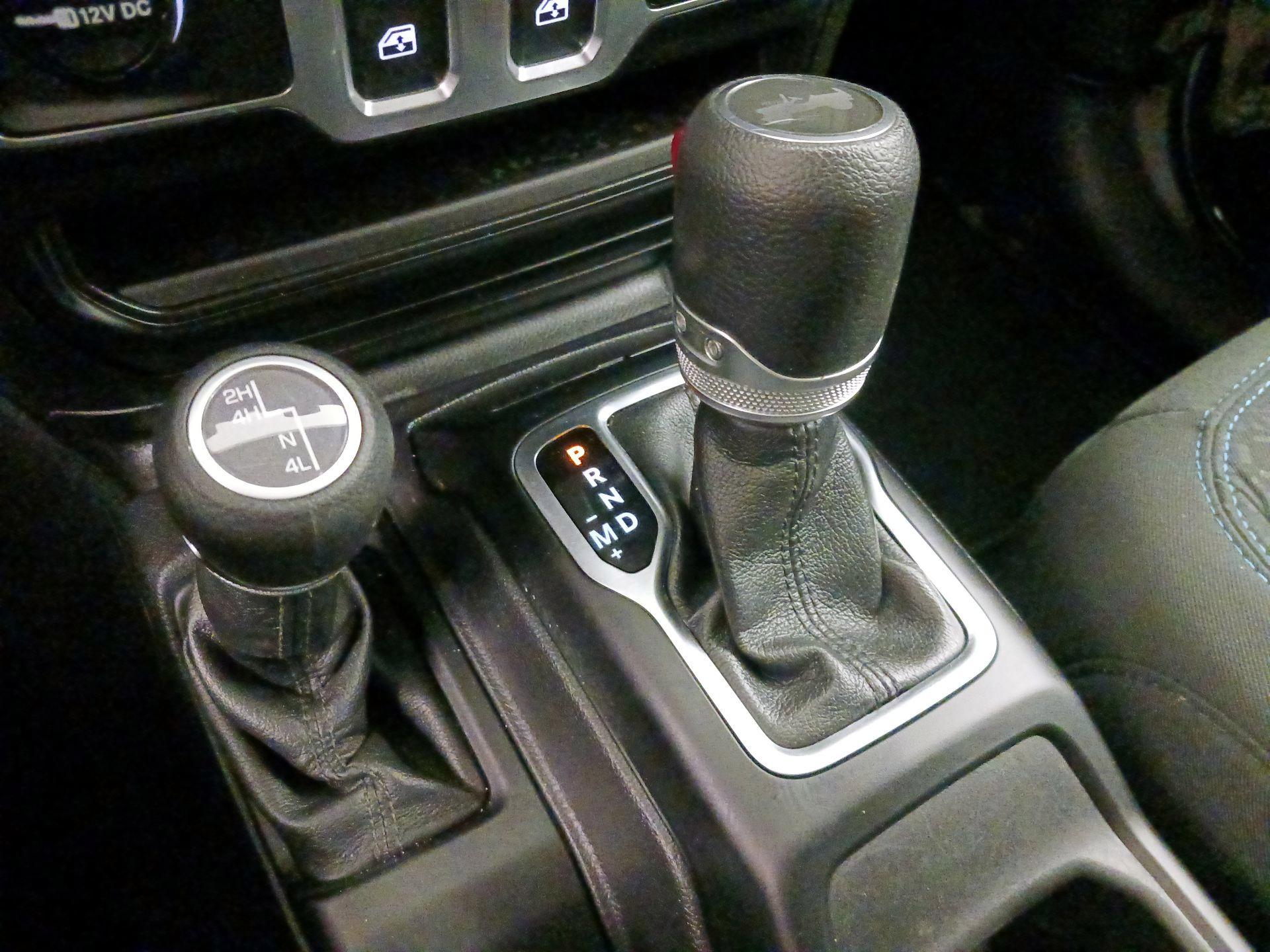 Thumbnail: 2021 Jeep Wrangler - 17