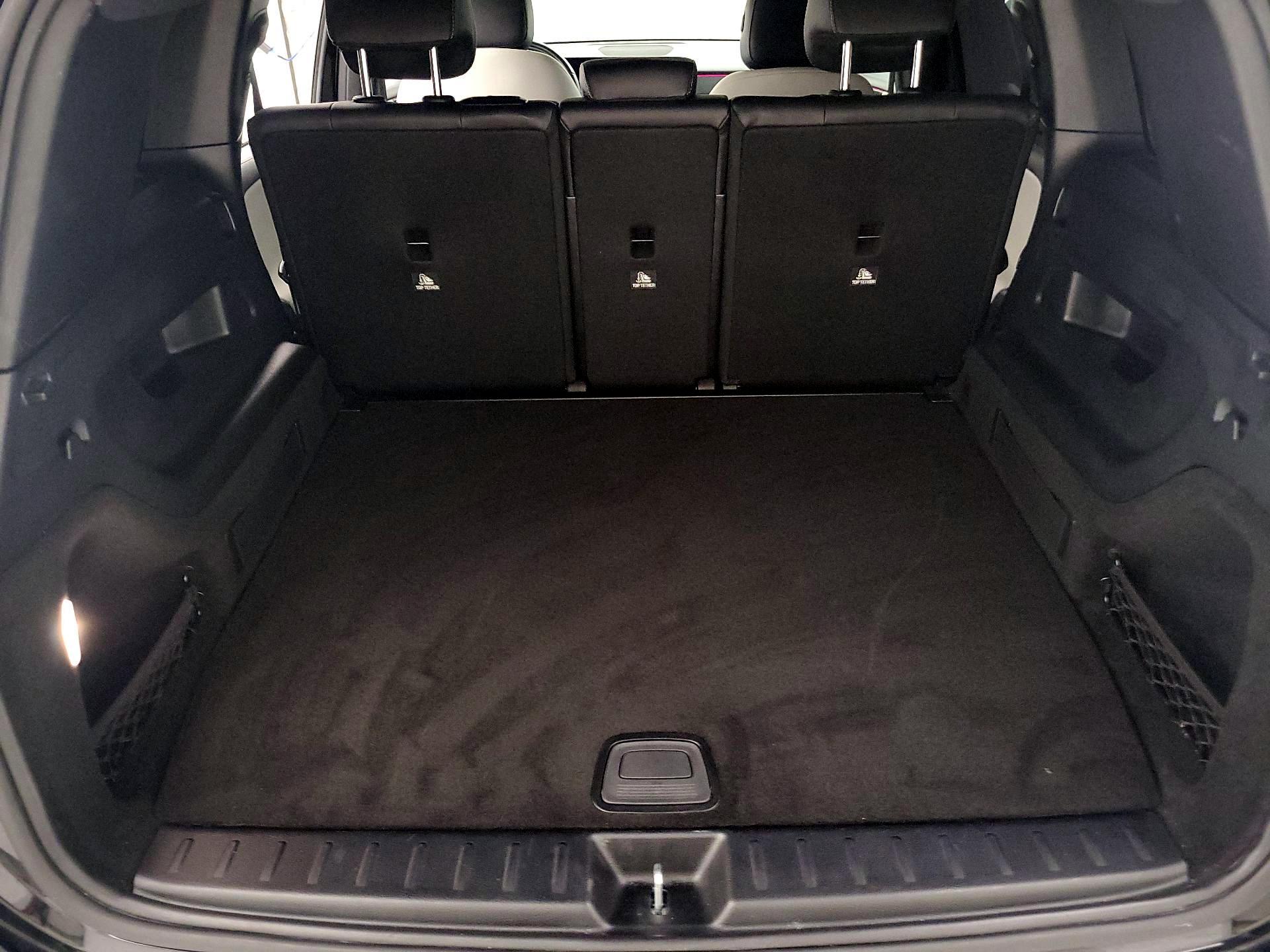 Thumbnail: 2021 Mercedes-Benz GLB - 20