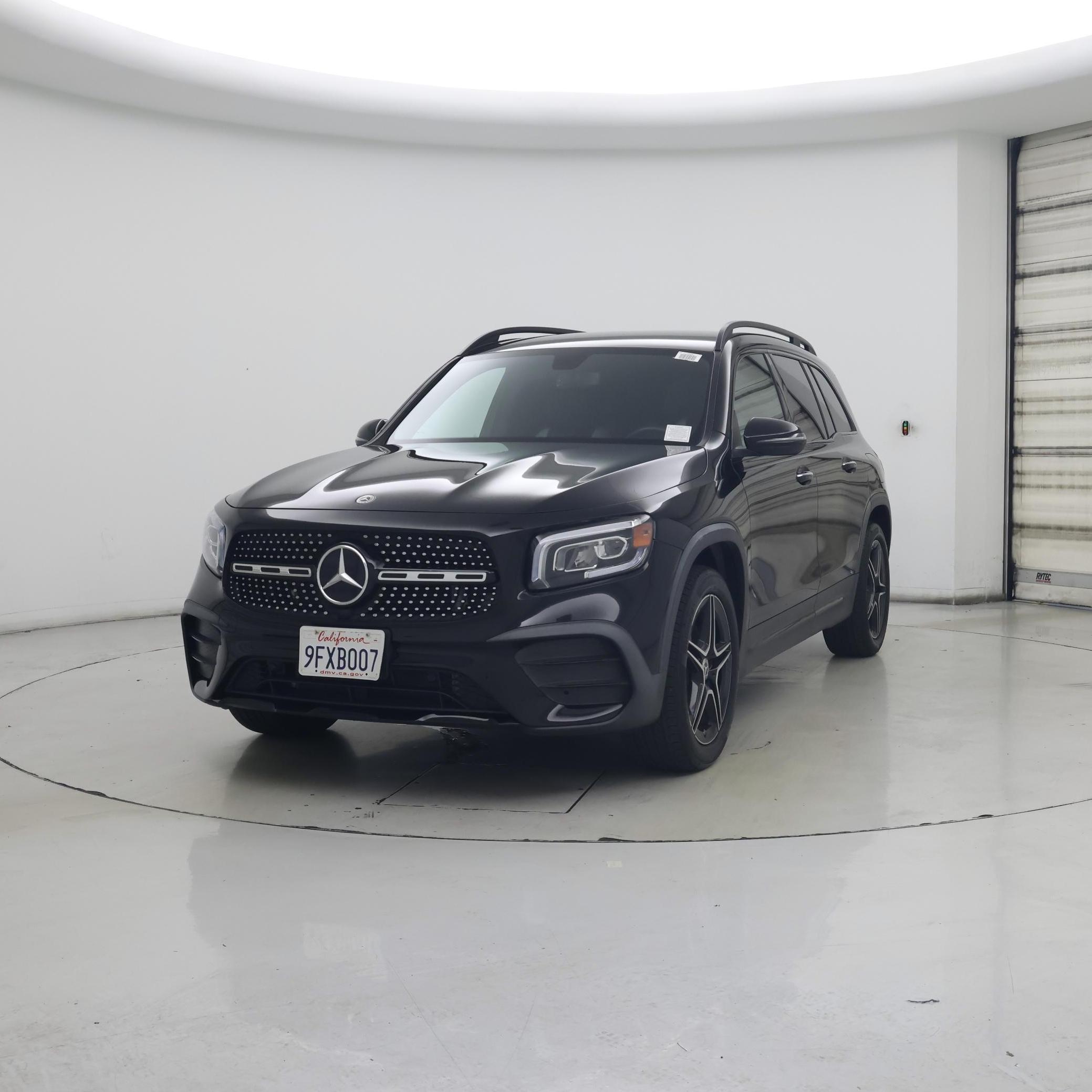 Thumbnail: 2021 Mercedes-Benz GLB - 4