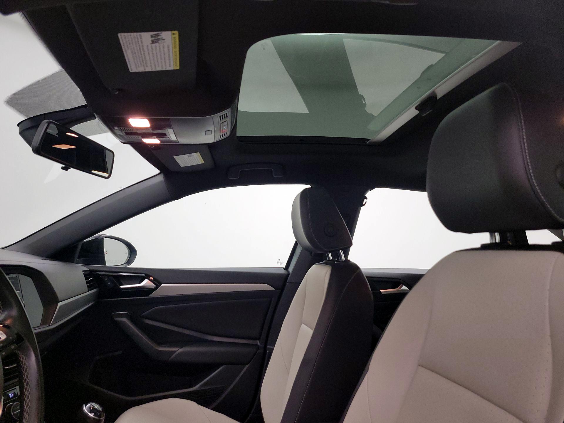 Thumbnail: 2021 Volkswagen Jetta - 19