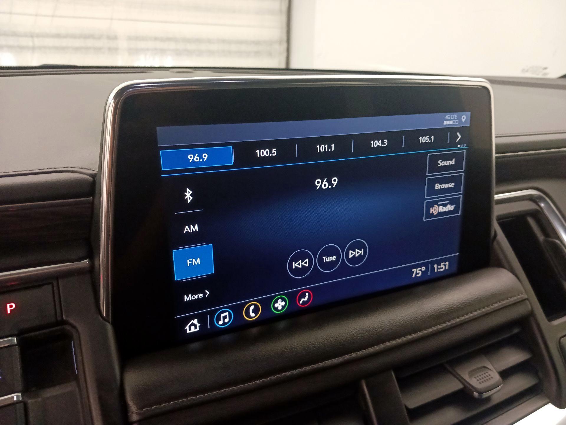 Thumbnail: 2021 Chevrolet Tahoe - 15