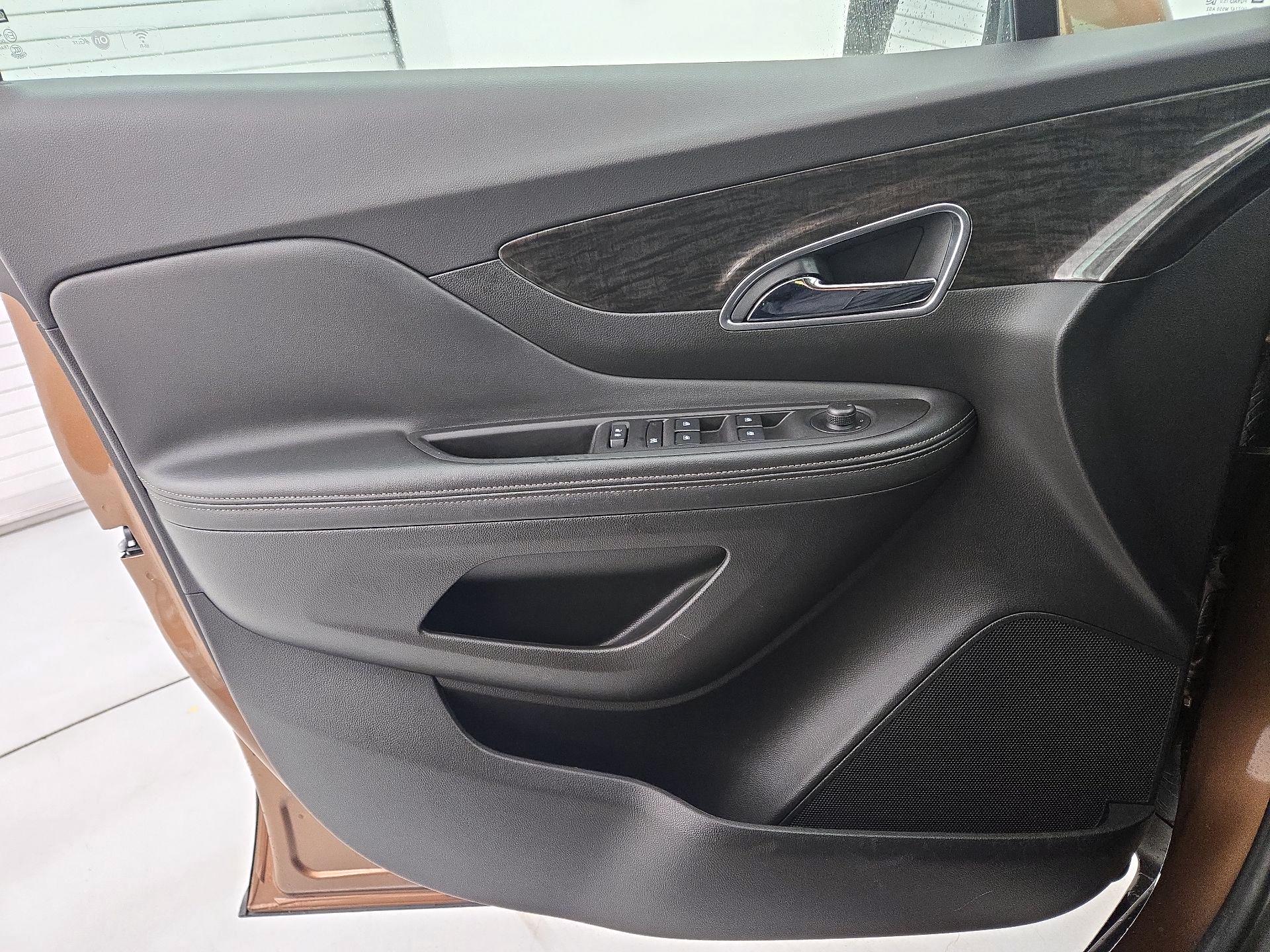 Thumbnail: 2016 Buick Encore - 12