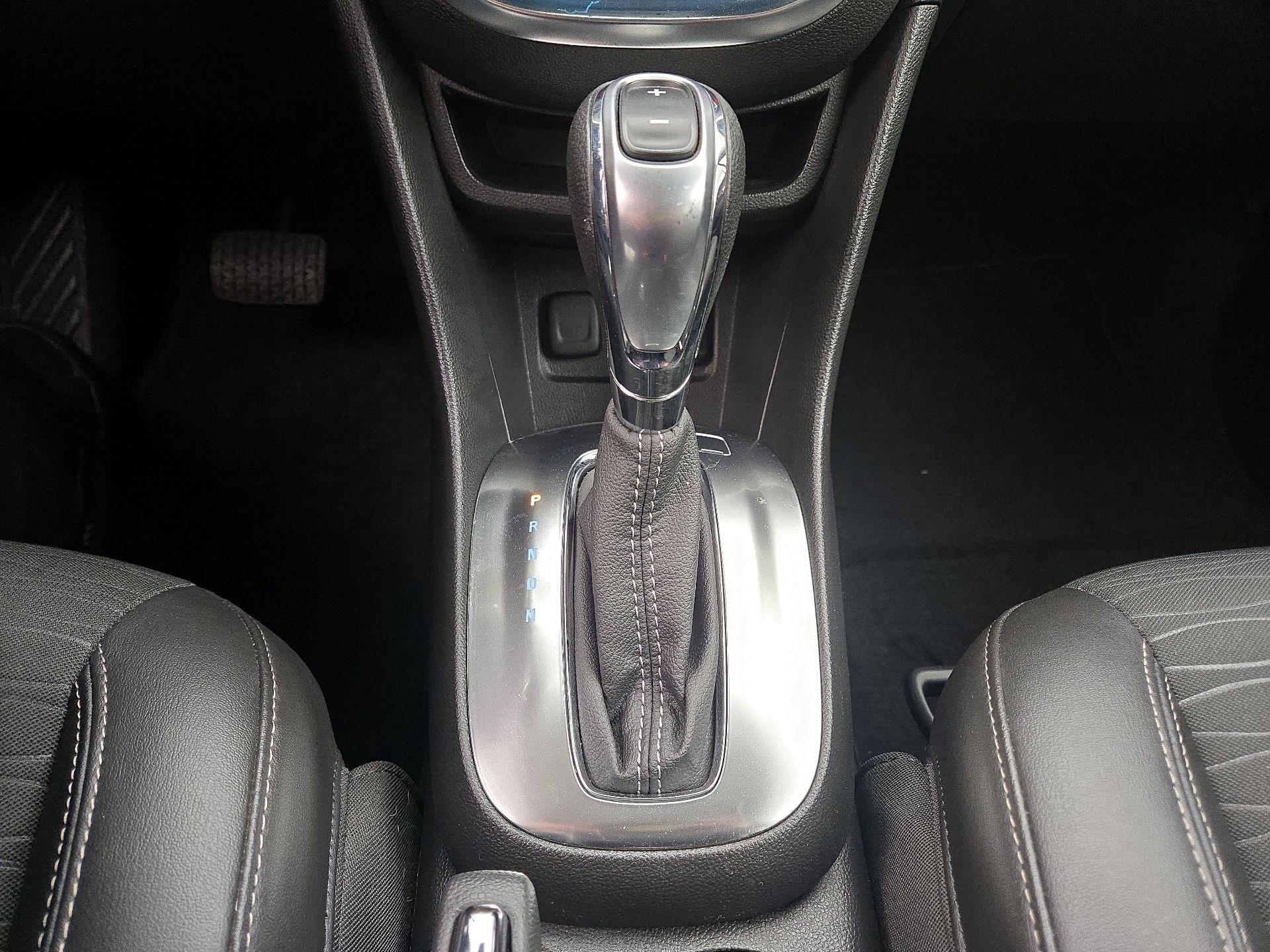 Thumbnail: 2016 Buick Encore - 17