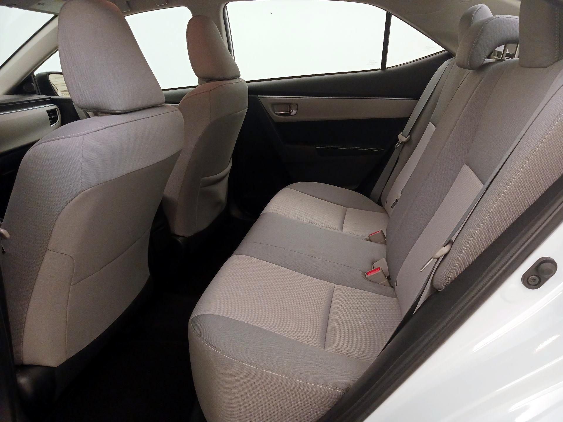 Thumbnail: 2014 Toyota Corolla - 19