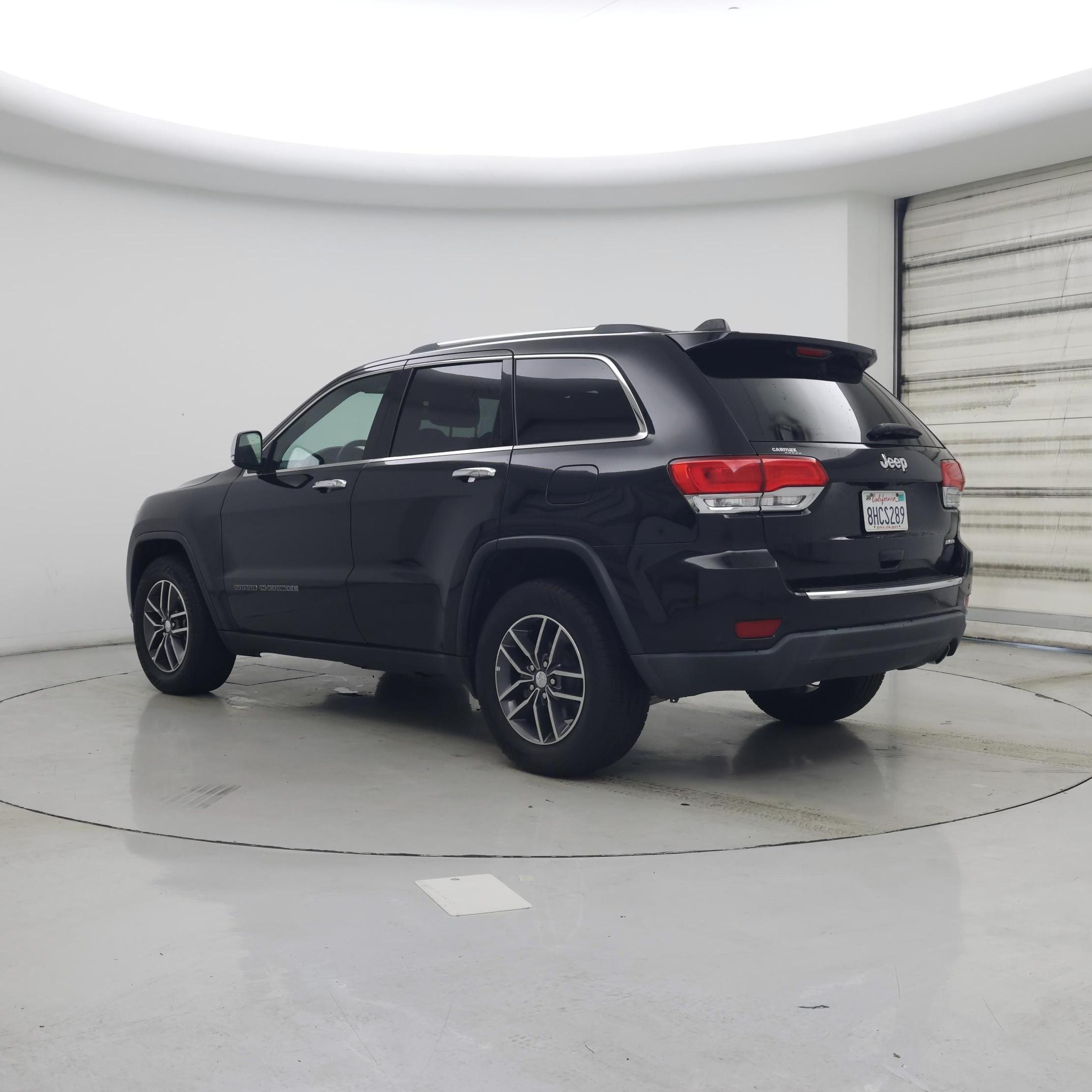 Thumbnail: 2018 Jeep Grand Cherokee - 2
