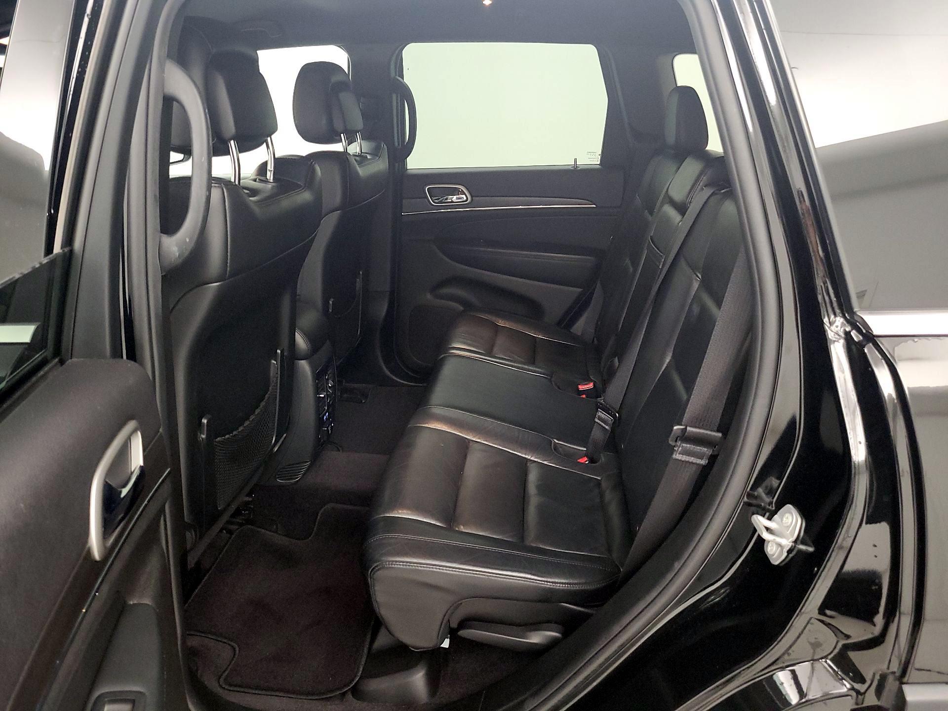 Thumbnail: 2018 Jeep Grand Cherokee - 19
