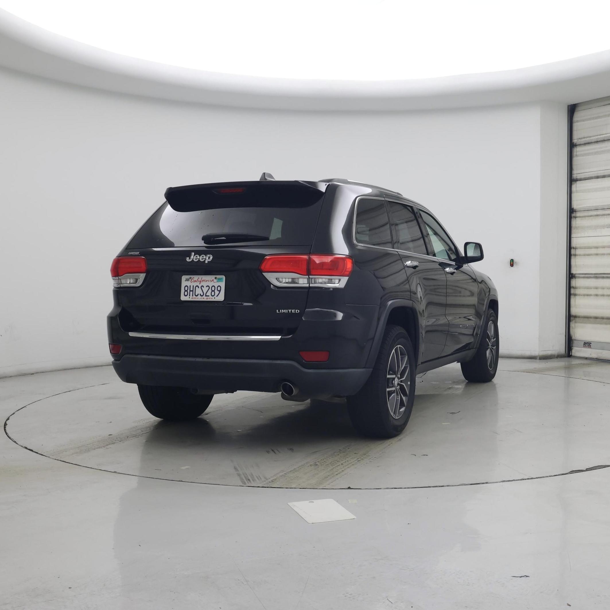 Thumbnail: 2018 Jeep Grand Cherokee - 8