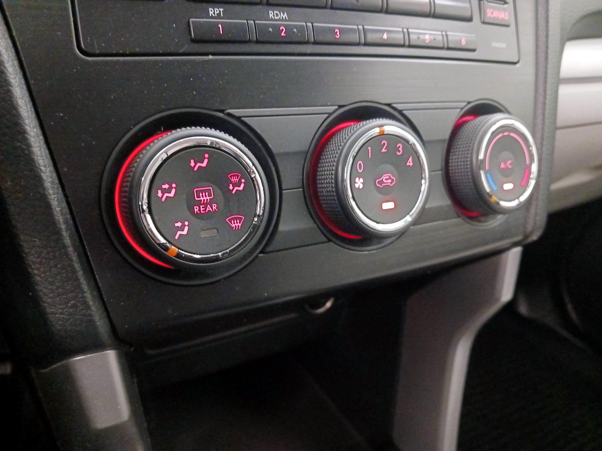 Thumbnail: 2015 Subaru Forester - 15