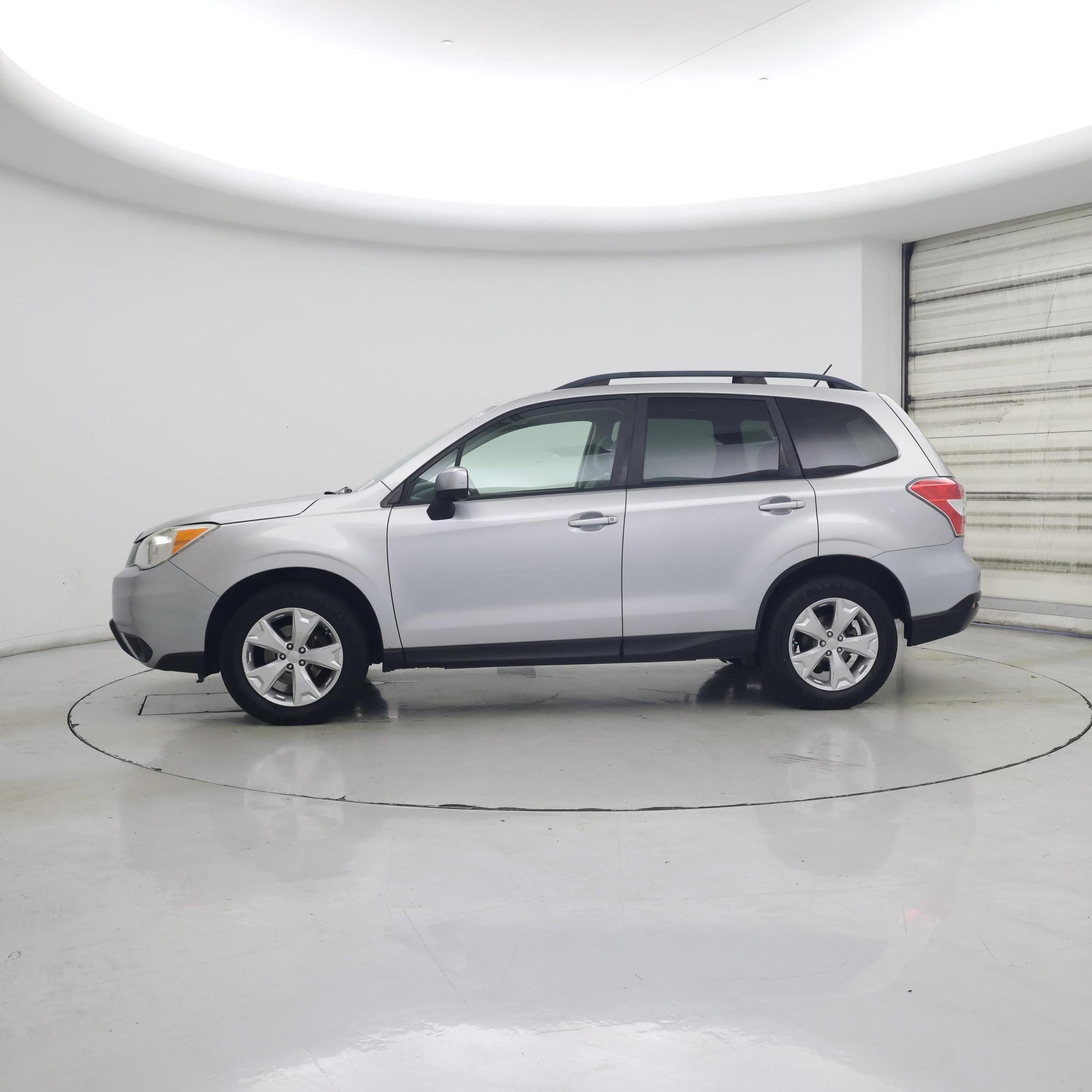 Thumbnail: 2015 Subaru Forester - 3