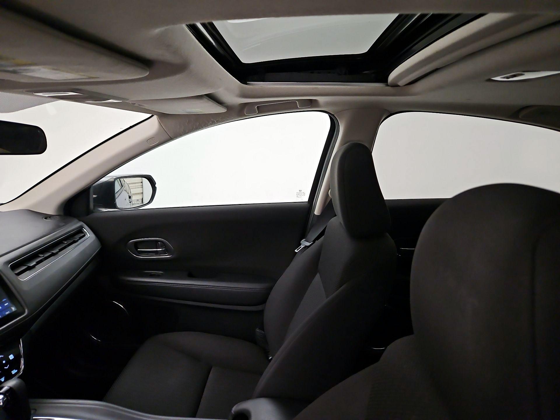 Thumbnail: 2017 Honda HR-V - 19
