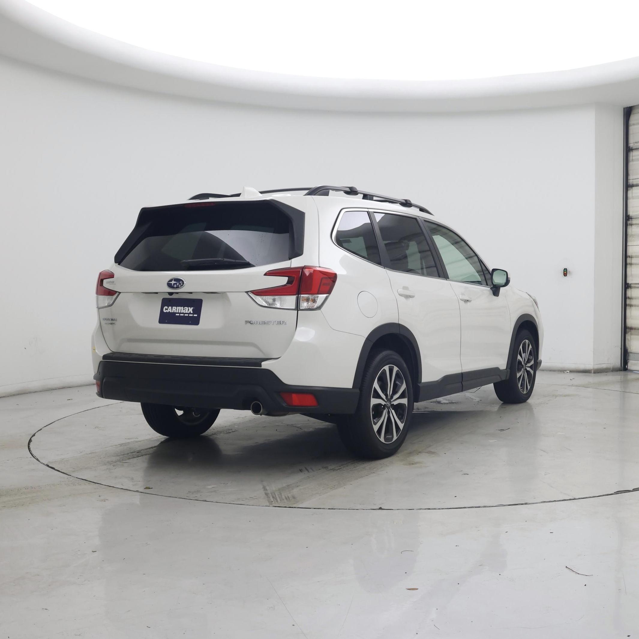 Thumbnail: 2020 Subaru Forester - 8