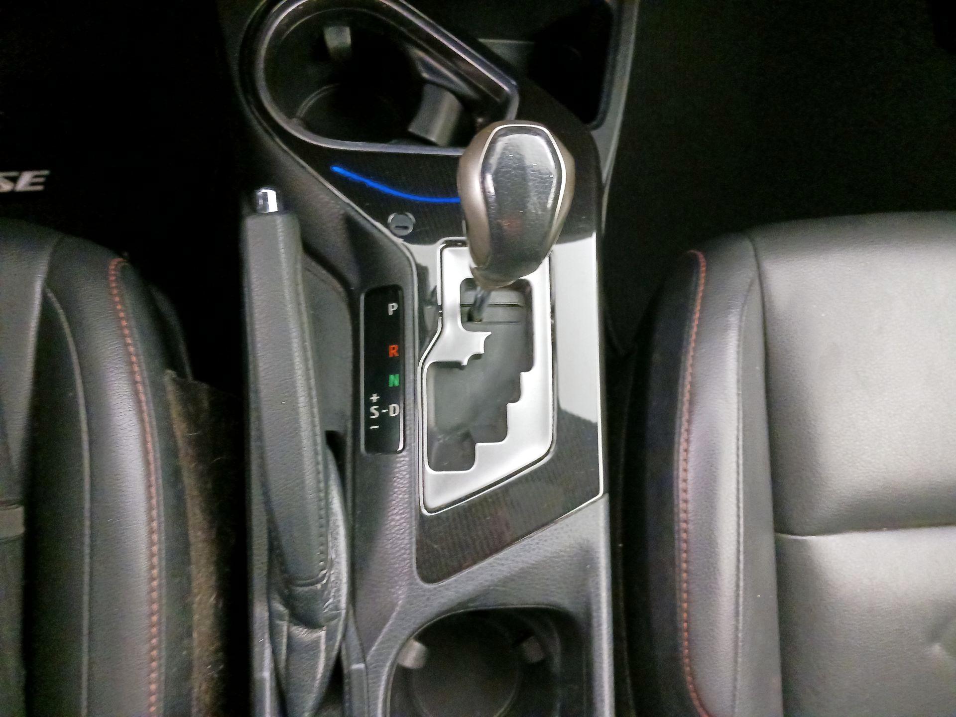 Thumbnail: 2018 Toyota RAV4 - 17