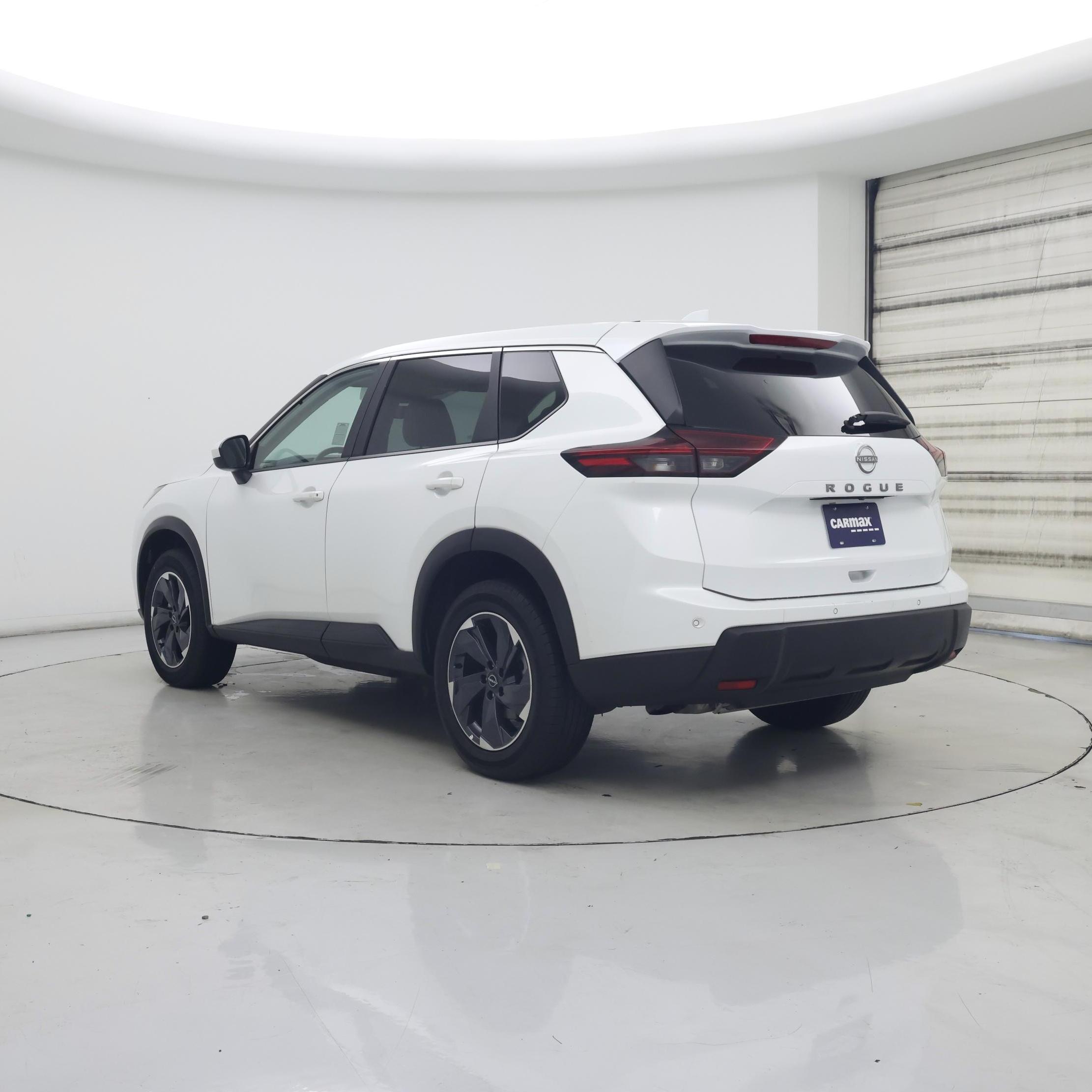 Thumbnail: 2018 Toyota RAV4 - 2