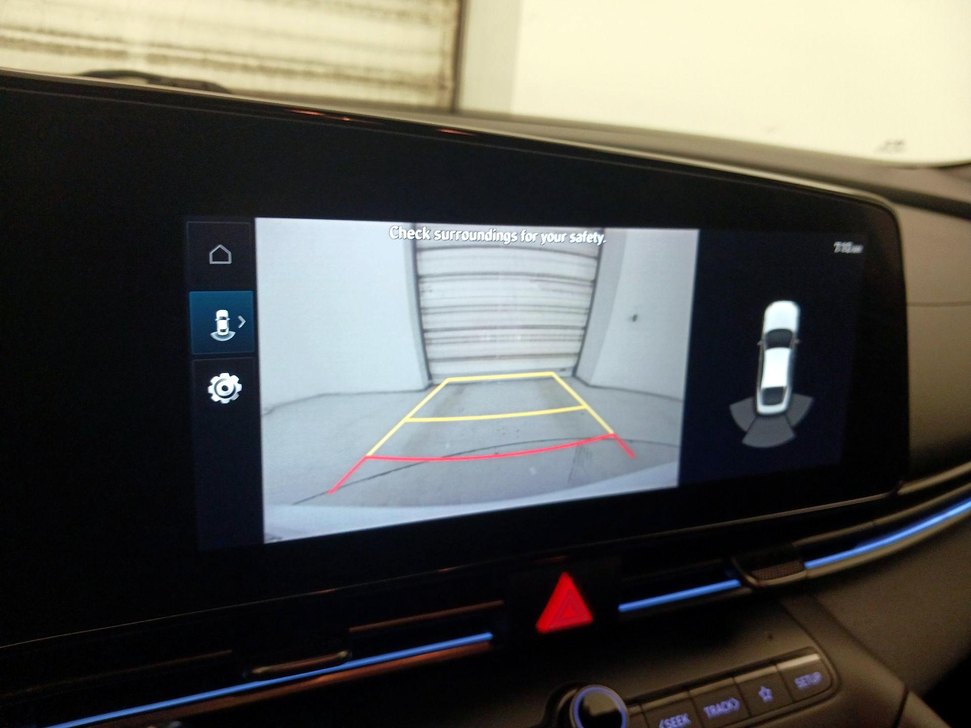 Thumbnail: 2023 Hyundai Elantra - 15