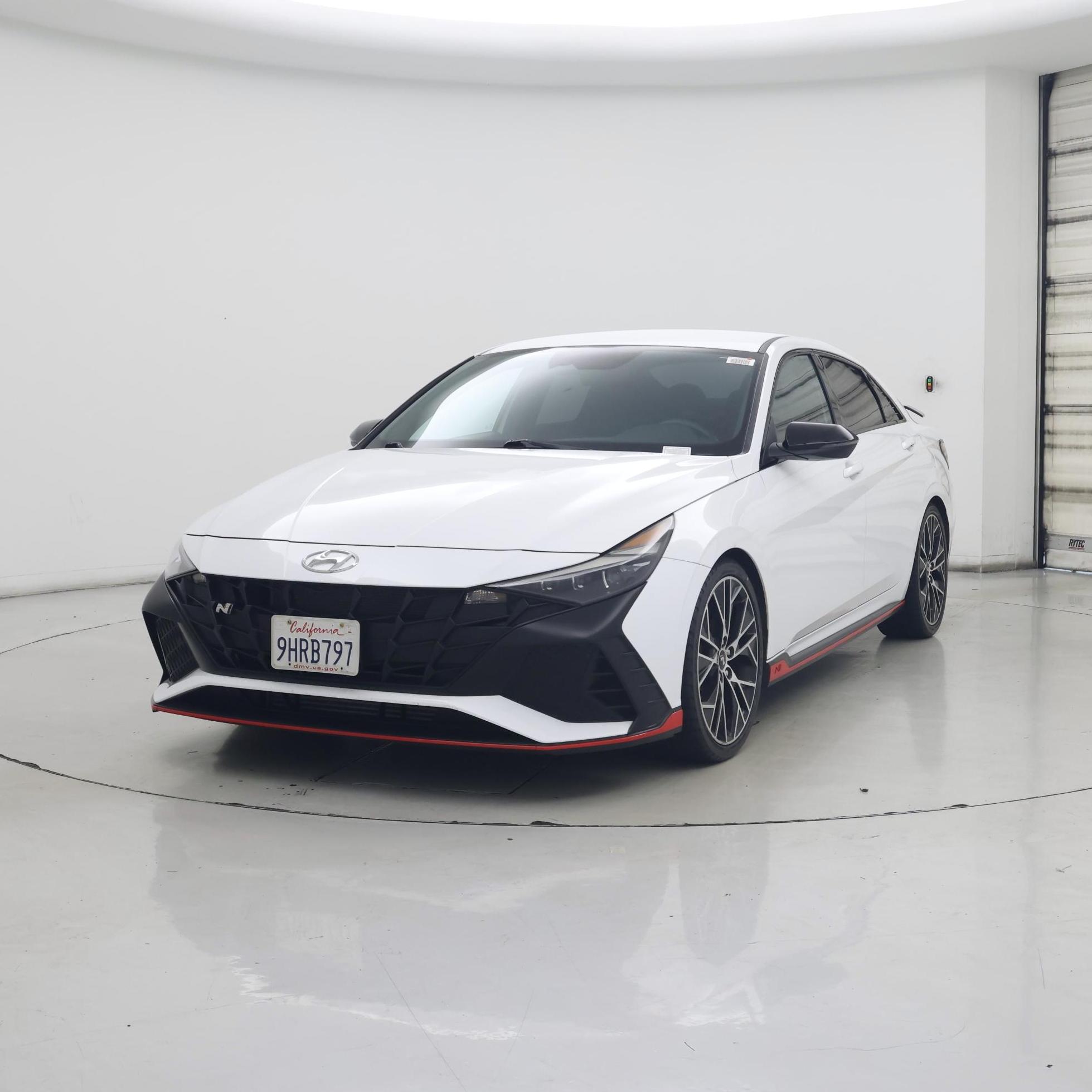 Thumbnail: 2023 Hyundai Elantra - 4