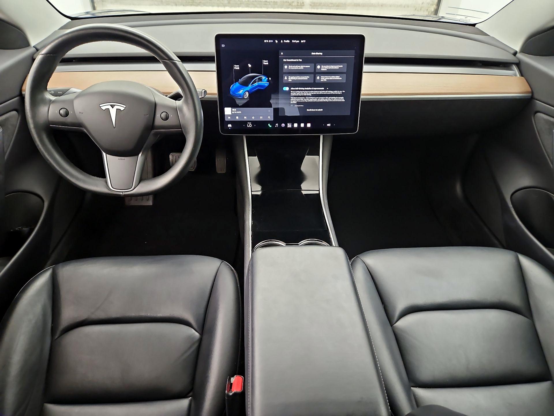 Thumbnail: 2019 Tesla Model 3 - 9