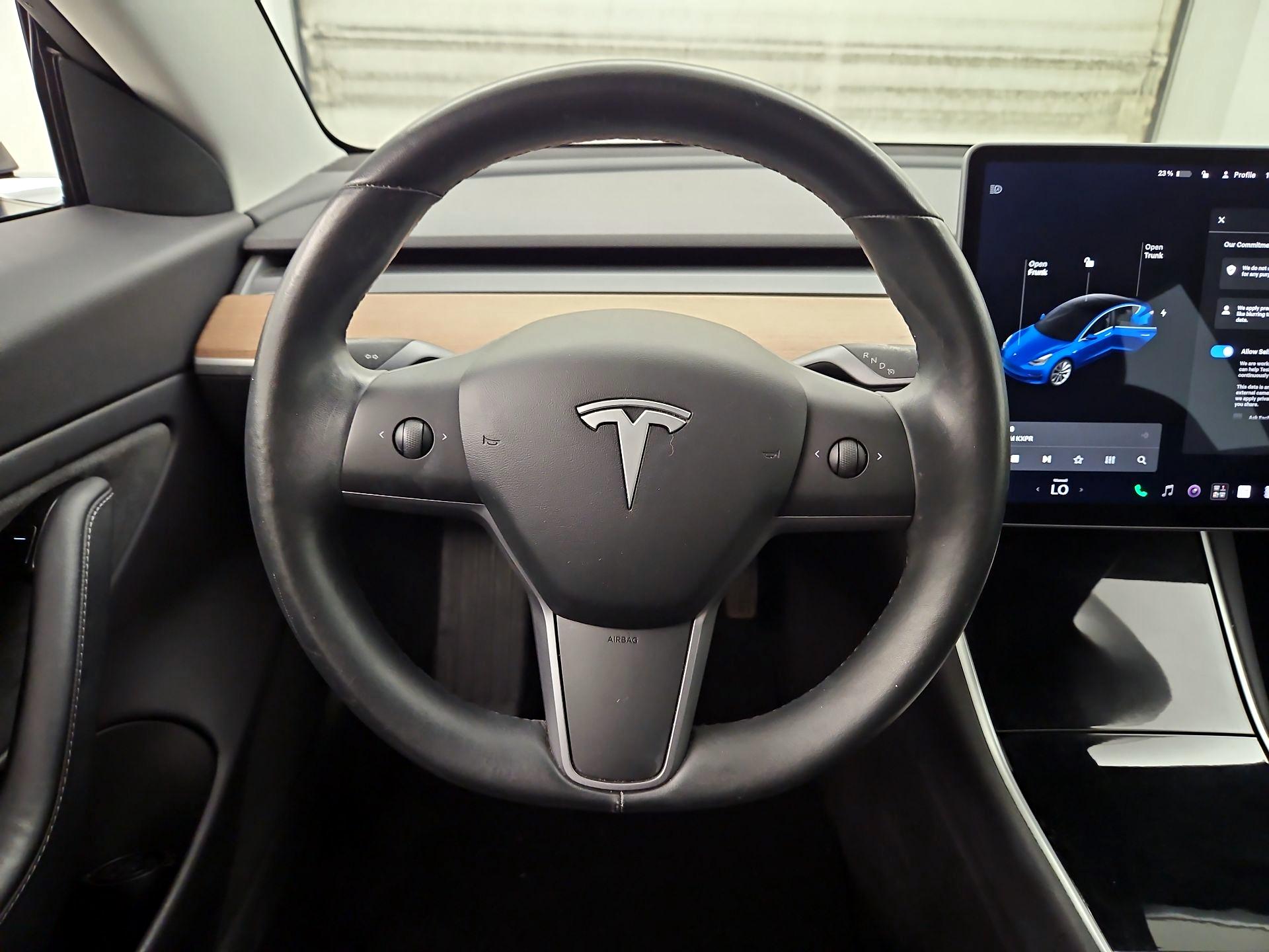 Thumbnail: 2019 Tesla Model 3 - 10