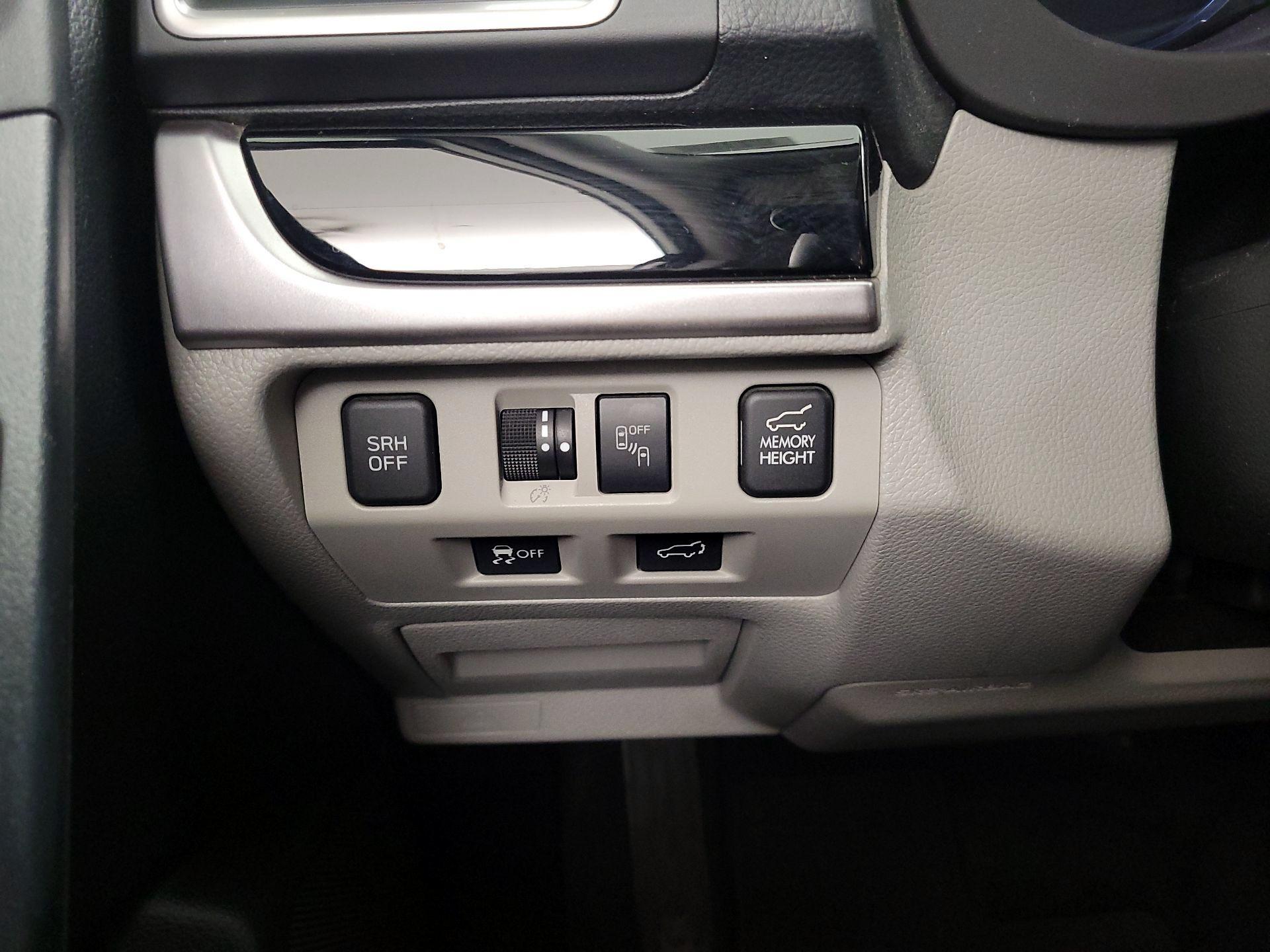 Thumbnail: 2017 Subaru Forester - 13