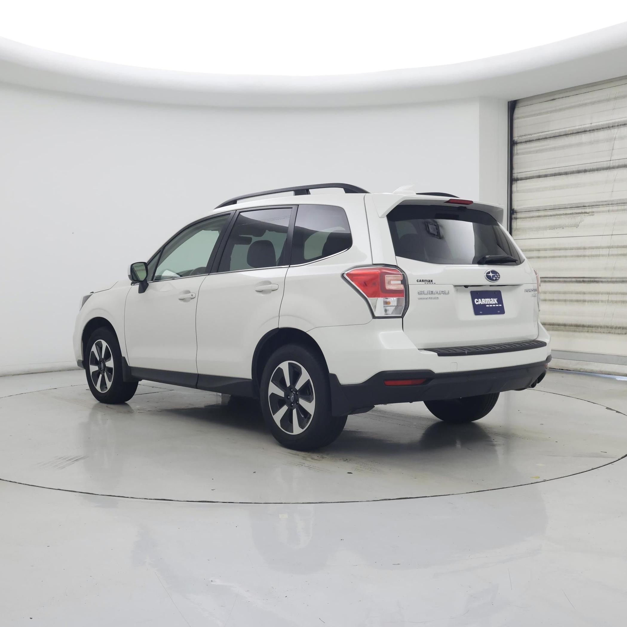 Thumbnail: 2017 Subaru Forester - 2