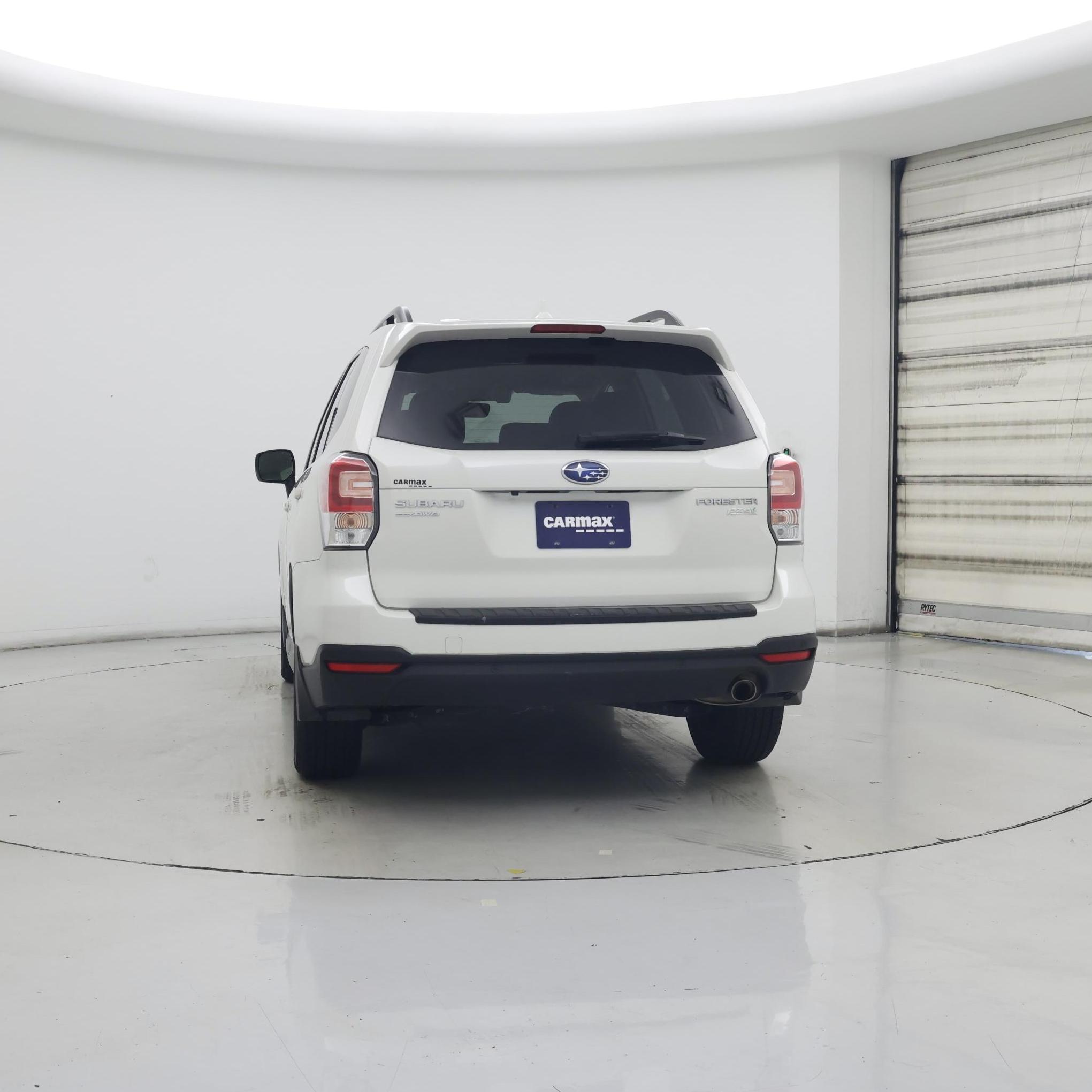 Thumbnail: 2017 Subaru Forester - 6