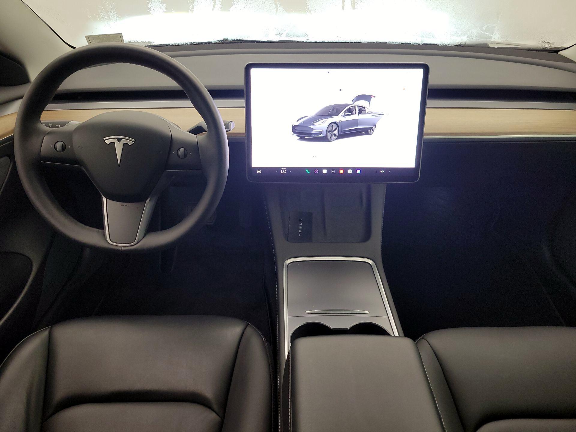 Thumbnail: 2022 Tesla Model 3 - 9