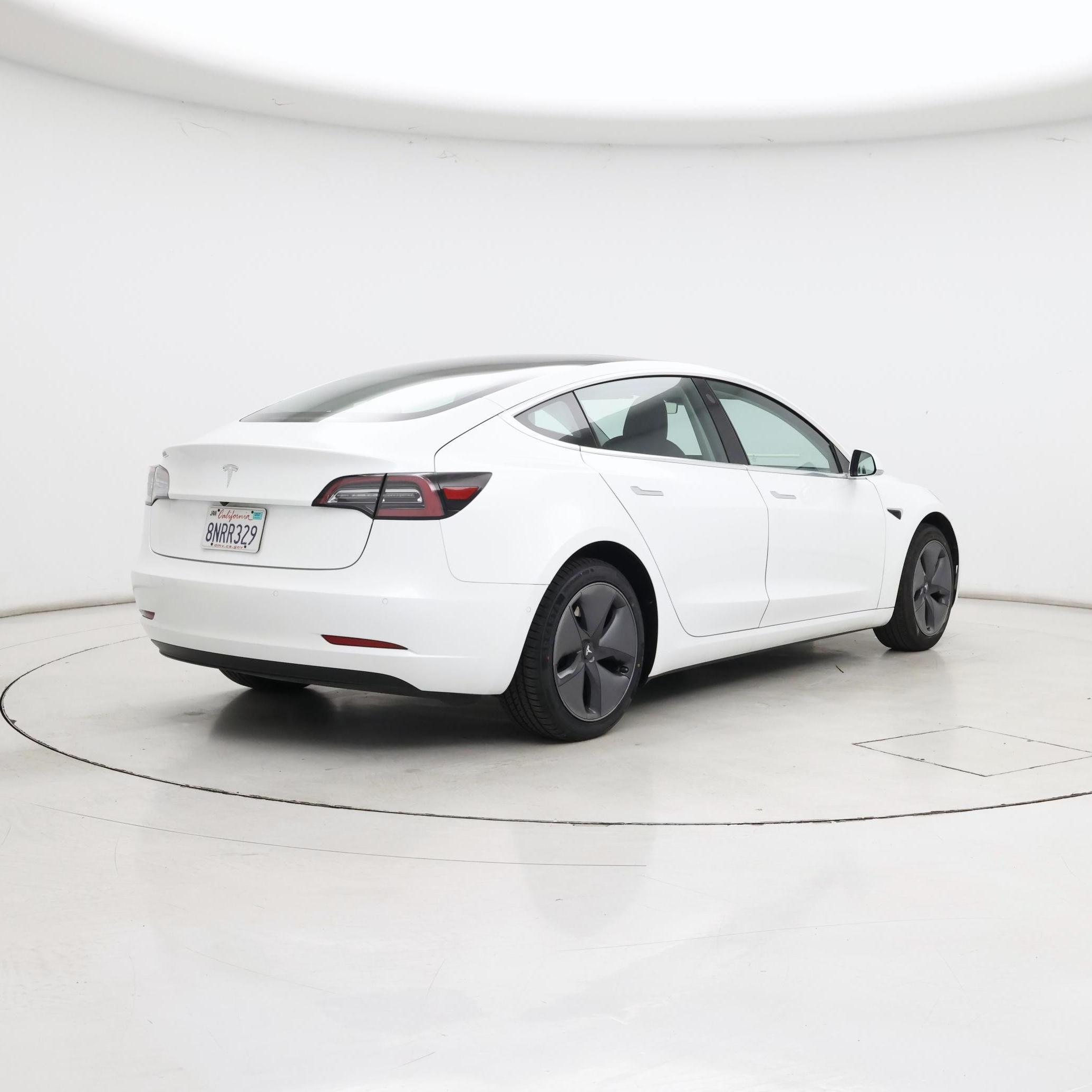 Thumbnail: 2020 Tesla Model 3 - 8