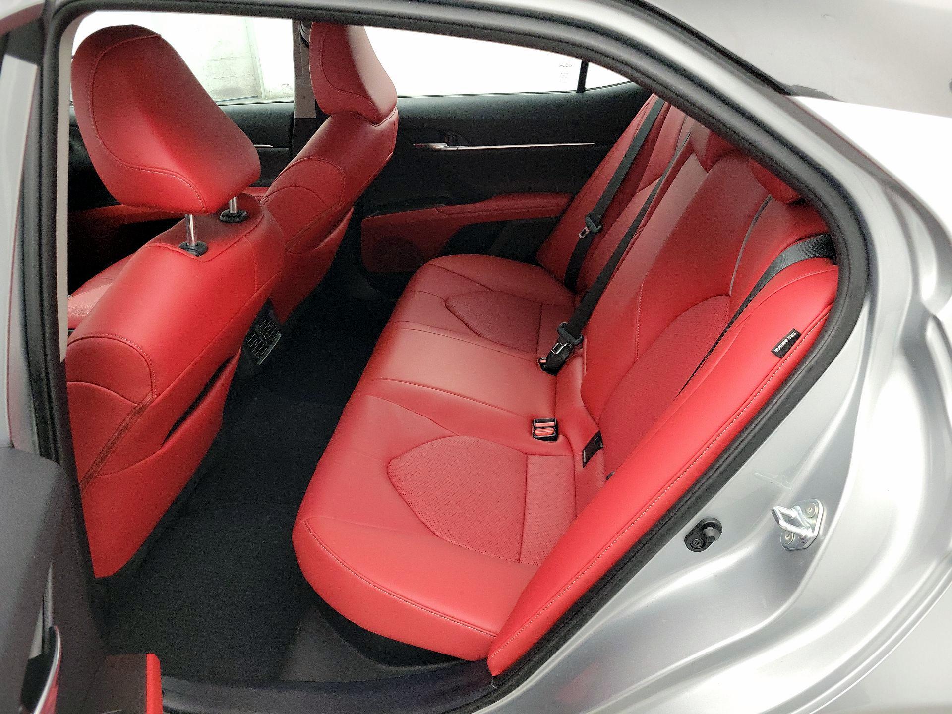 Thumbnail: 2022 Toyota Camry - 19