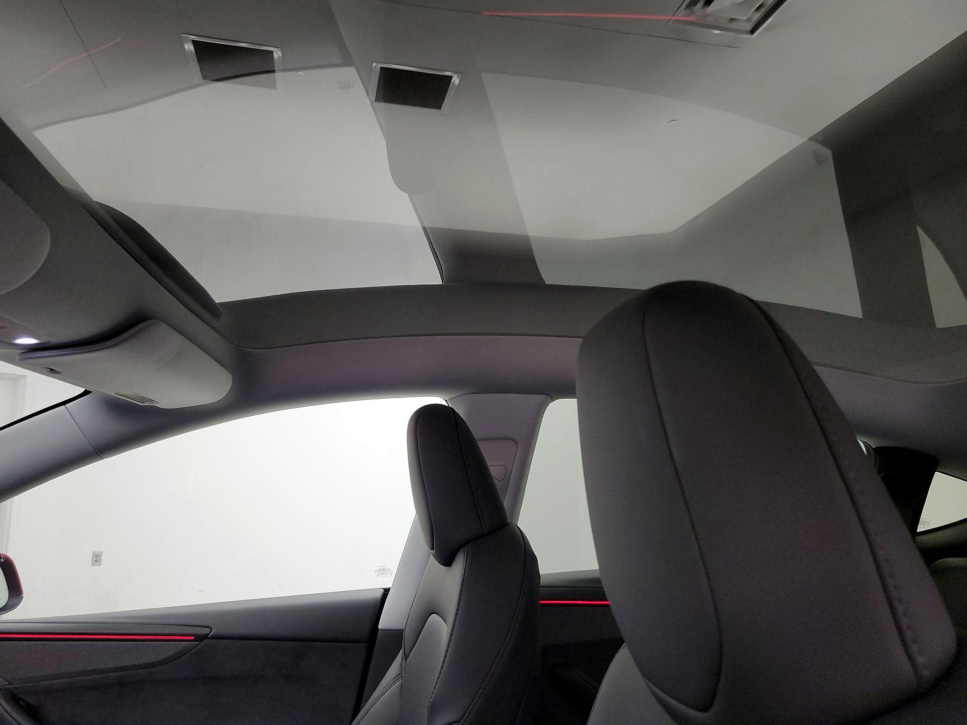 Thumbnail: 2026 Tesla Model Y - 19