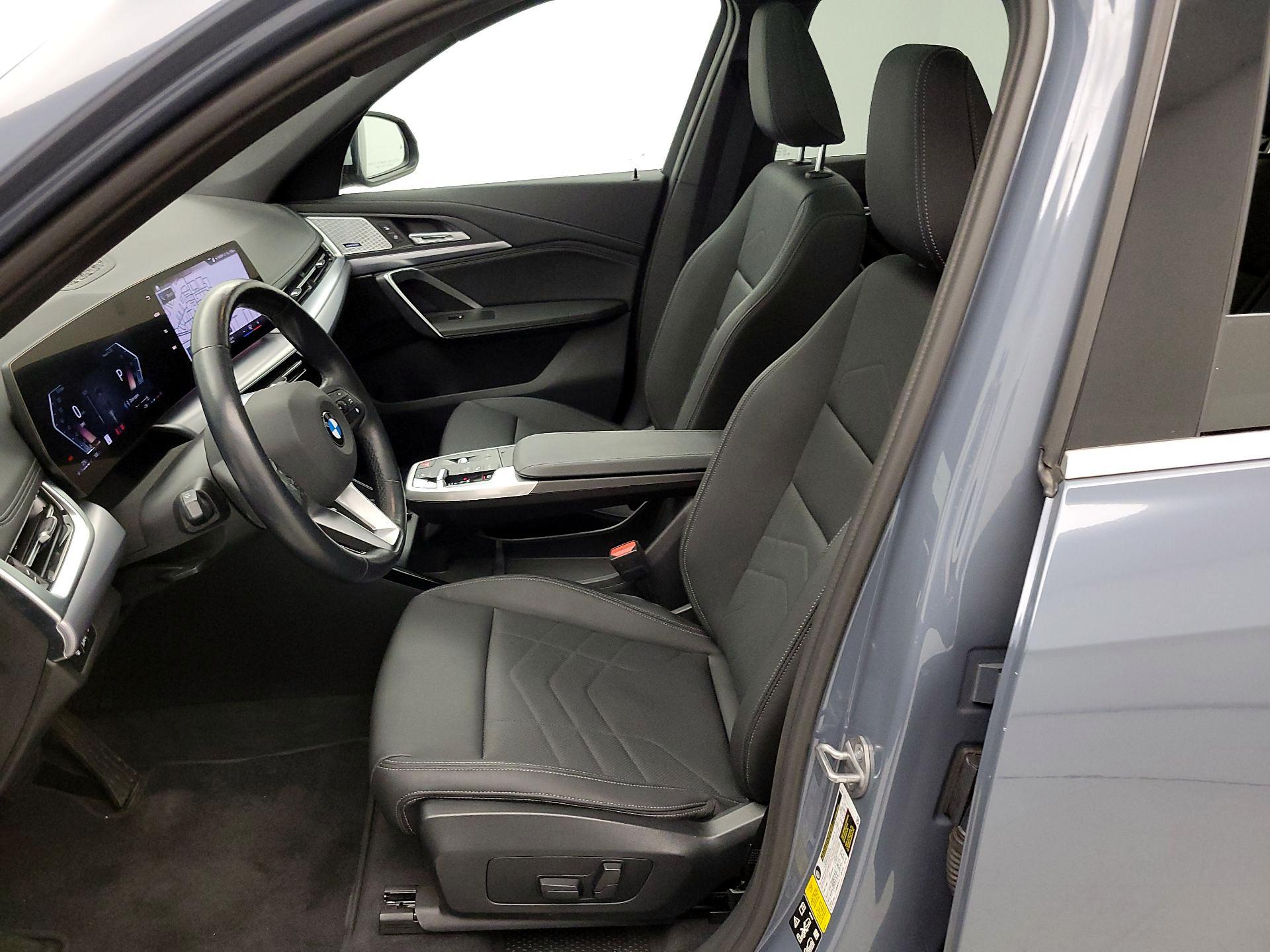 Thumbnail: 2023 BMW X1 - 11