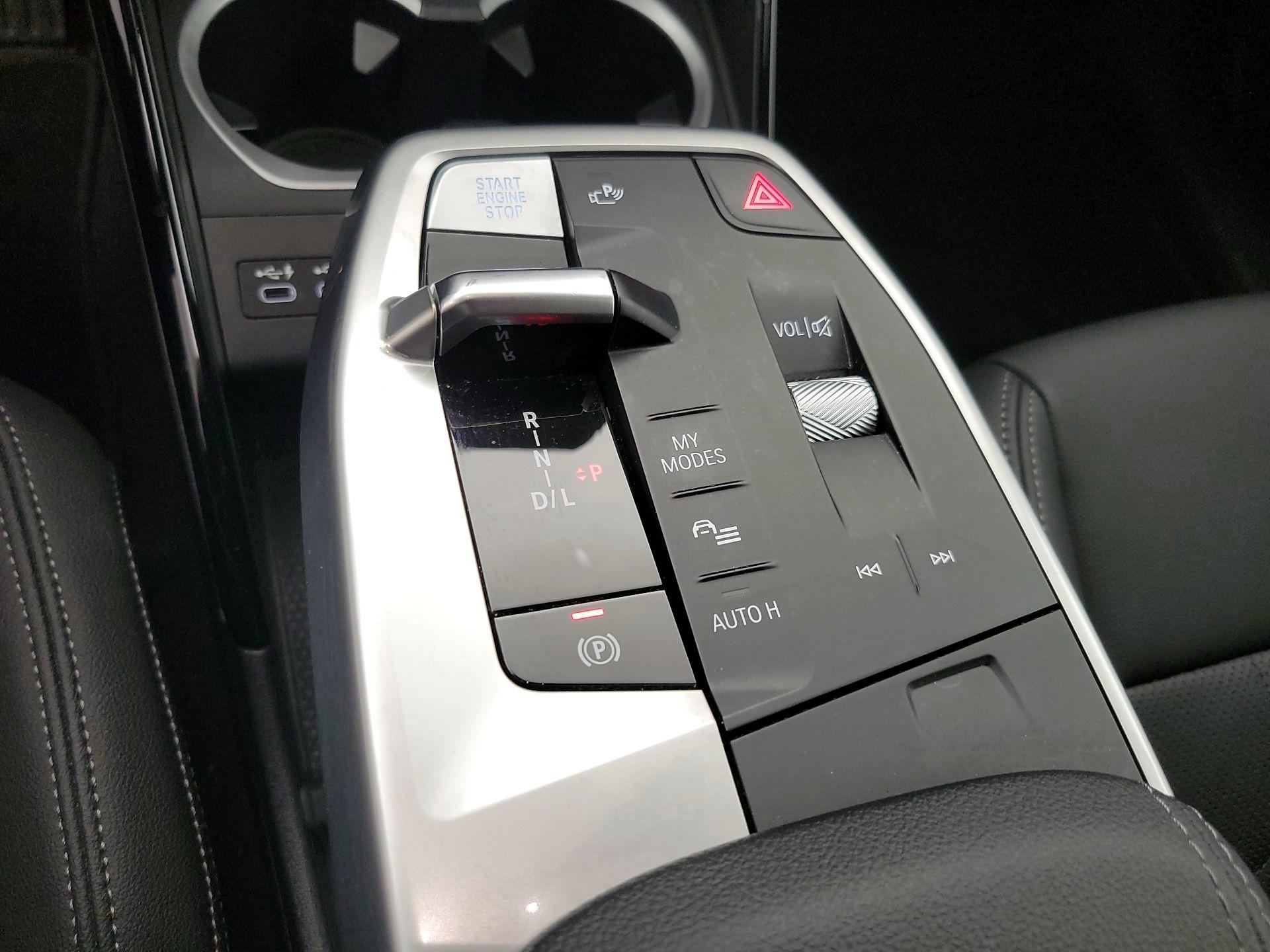 Thumbnail: 2023 BMW X1 - 18