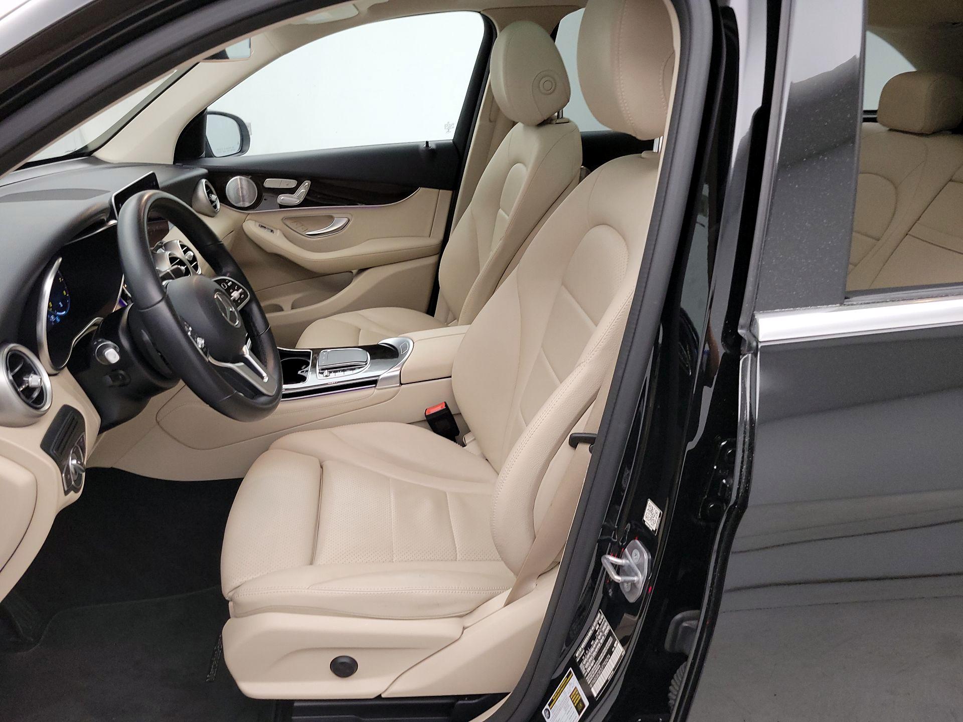 Thumbnail: 2020 Mercedes-Benz GLC - 11