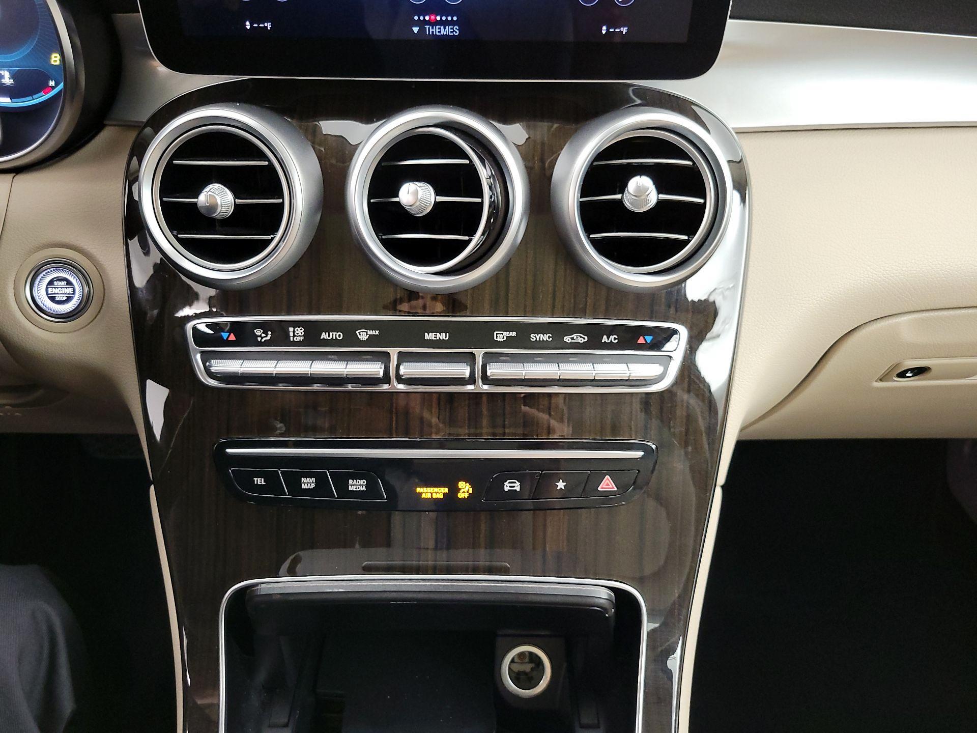 Thumbnail: 2020 Mercedes-Benz GLC - 17