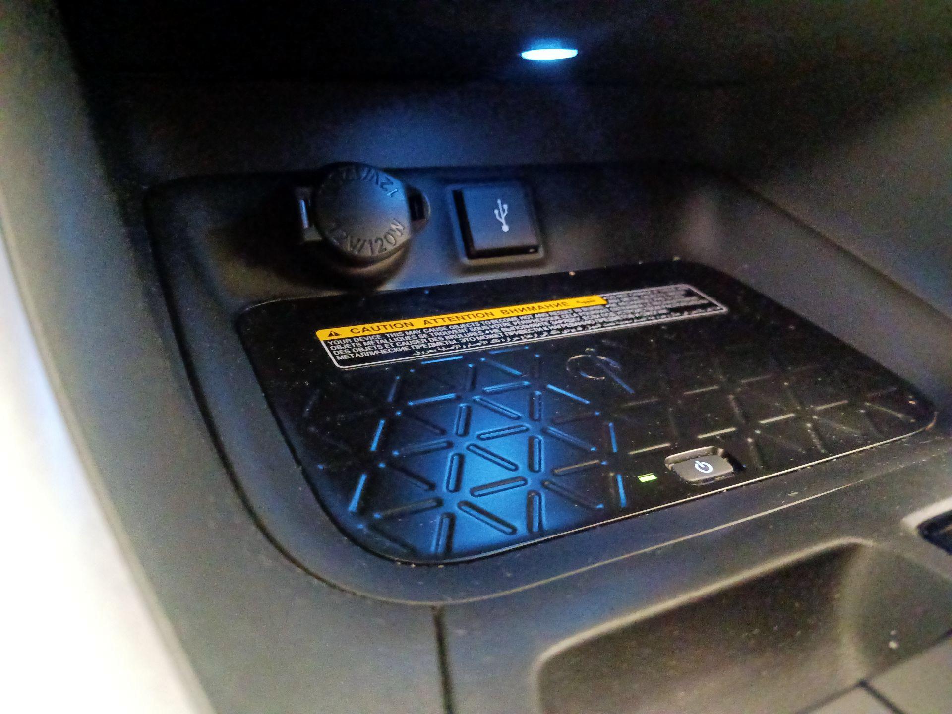 Thumbnail: 2021 Toyota RAV4 - 19