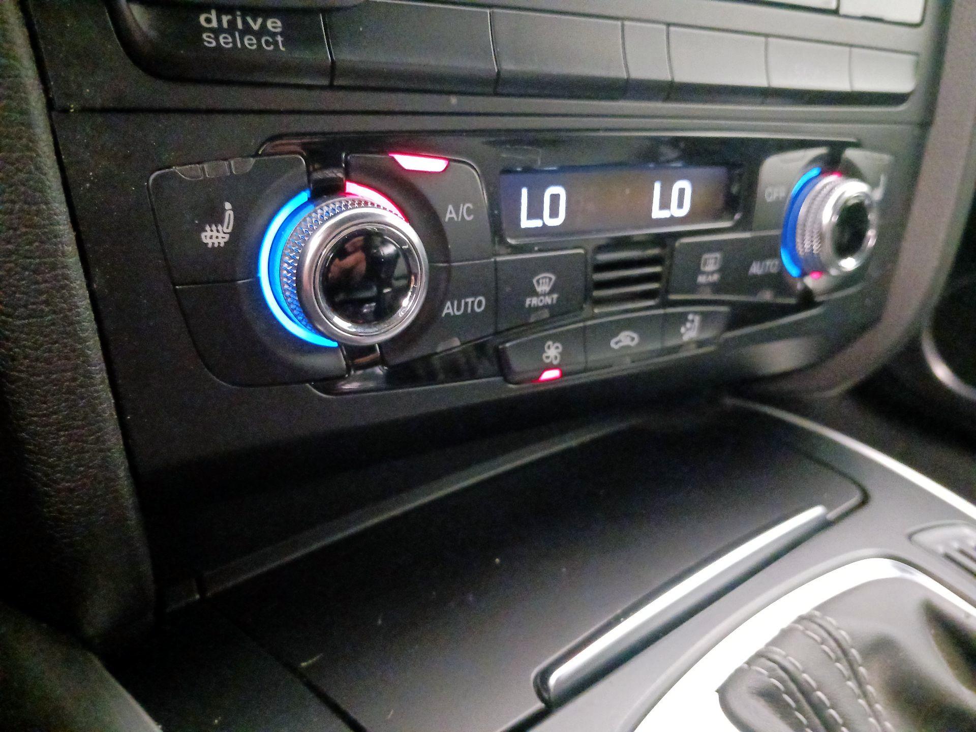 Thumbnail: 2016 Audi S5 - 16