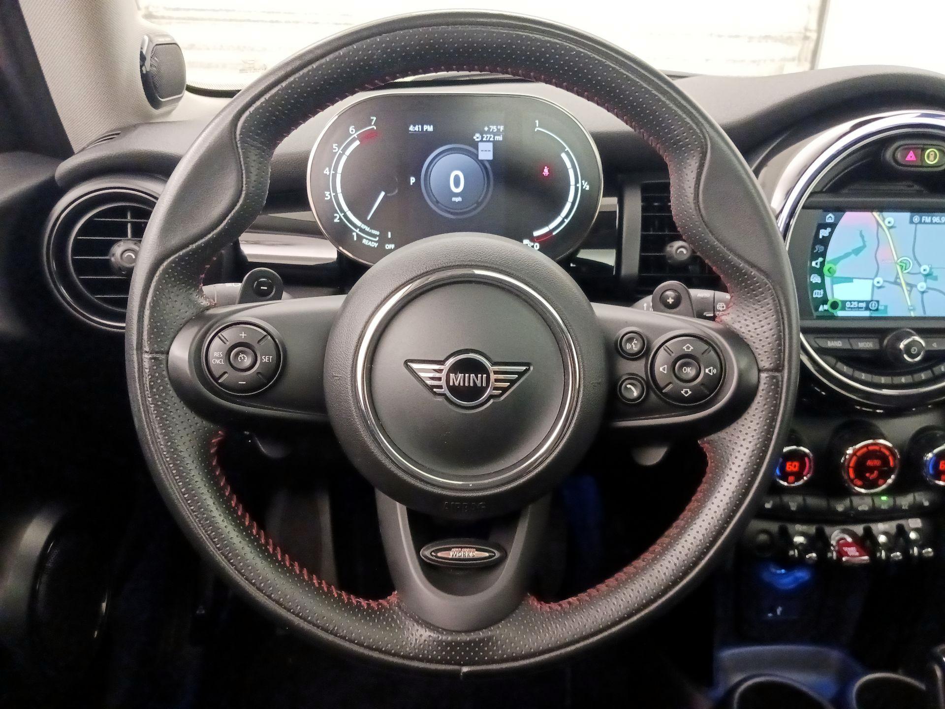 Thumbnail: 2021 MINI Cooper Hardtop - 10