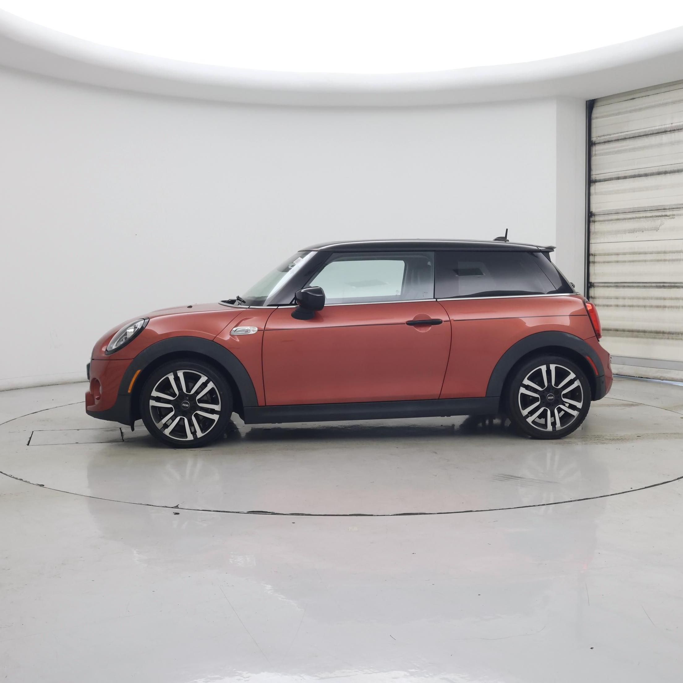 Thumbnail: 2021 MINI Cooper Hardtop - 3